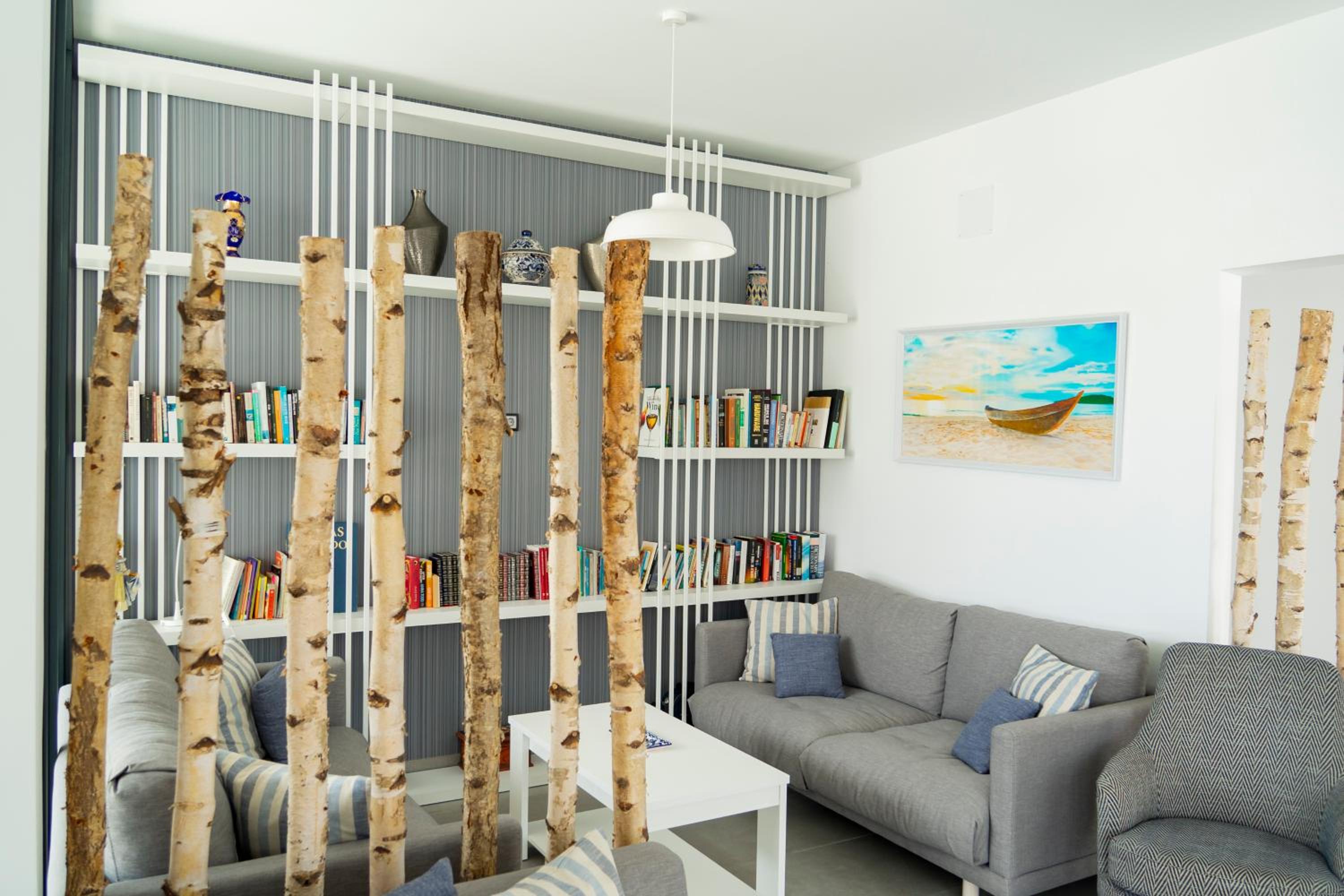 Deluxe Suite - Photo 3
