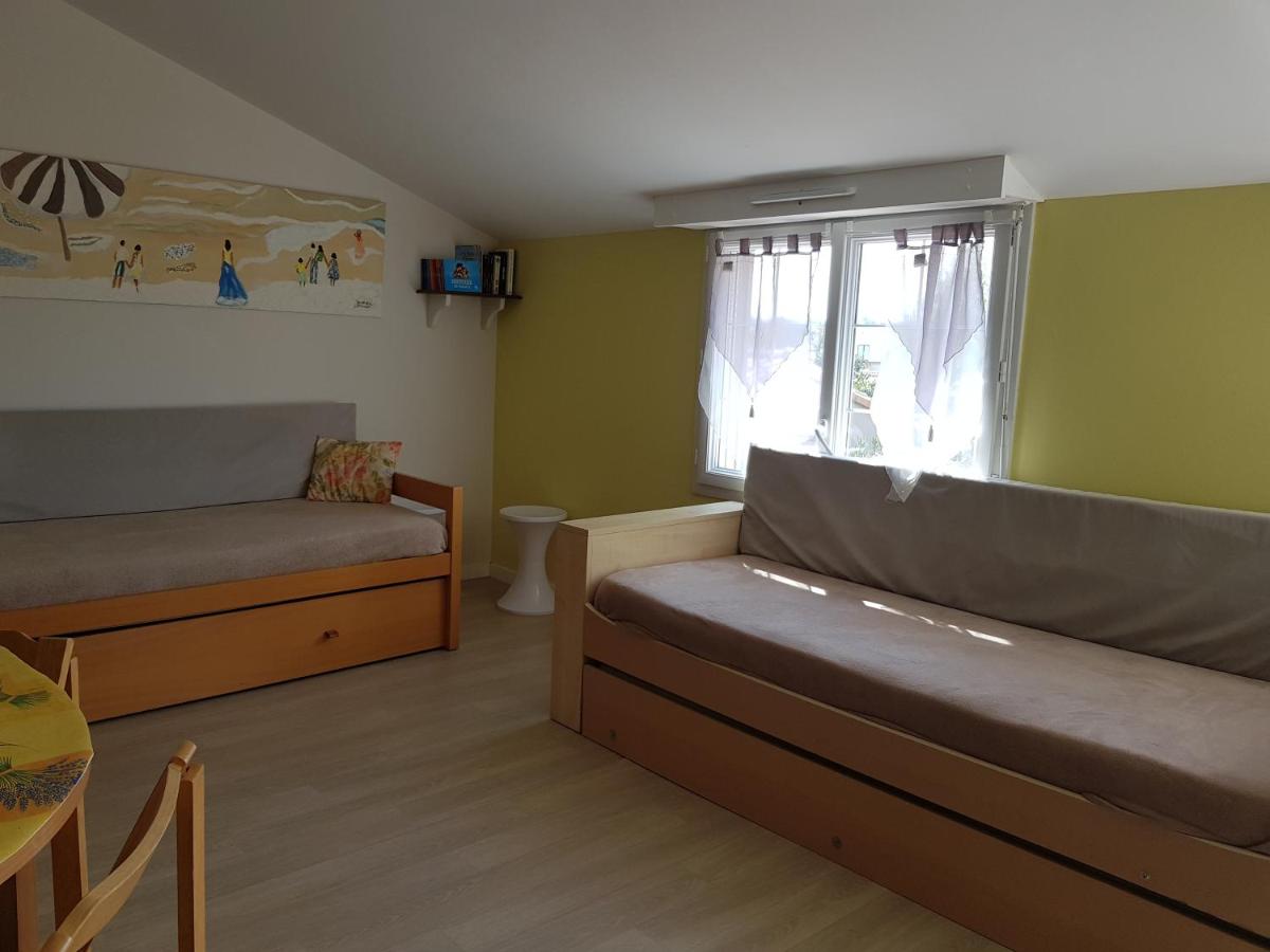 One-Bedroom Apartment - Photo 14