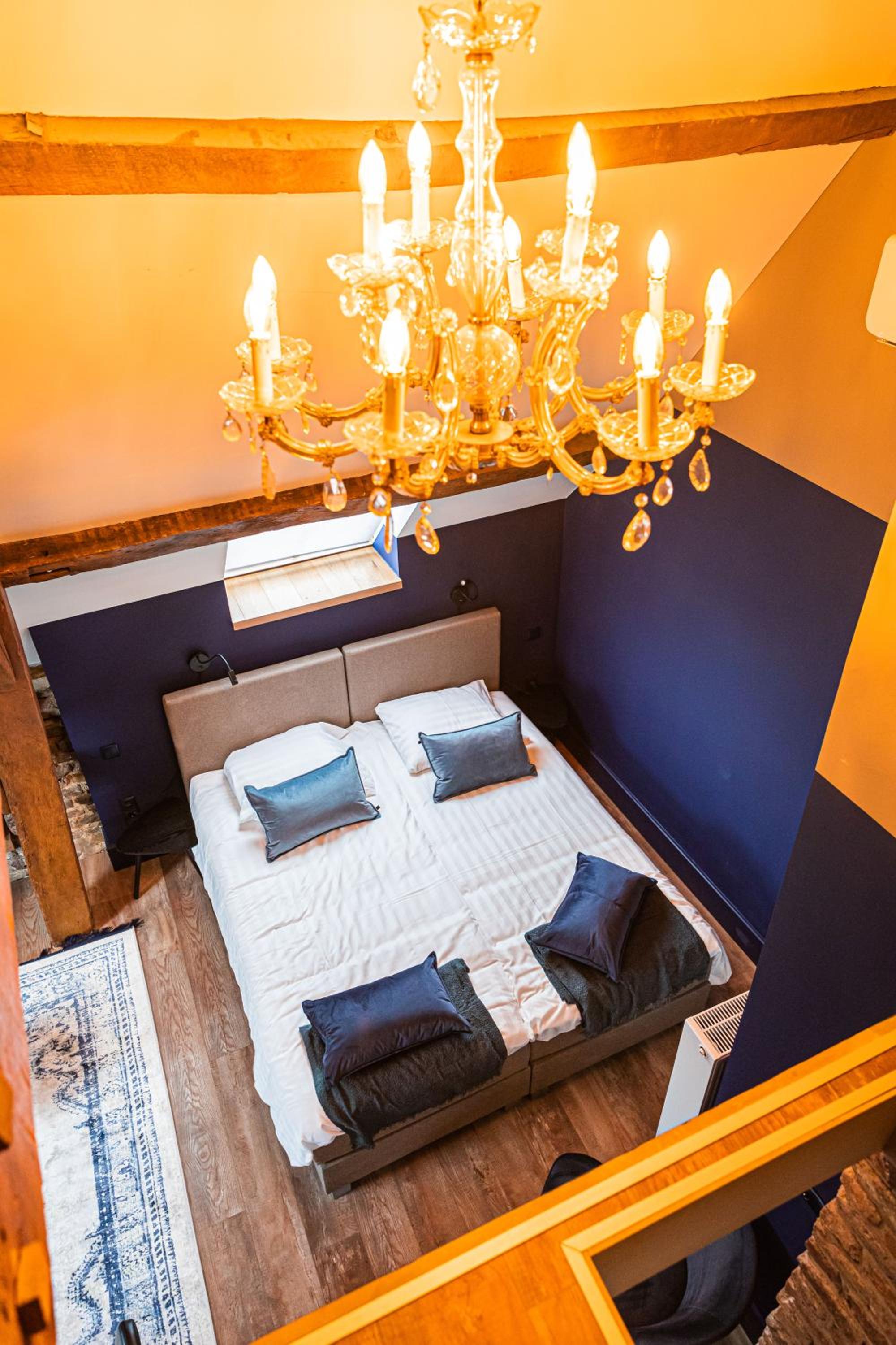 Deluxe Suite - Photo 4