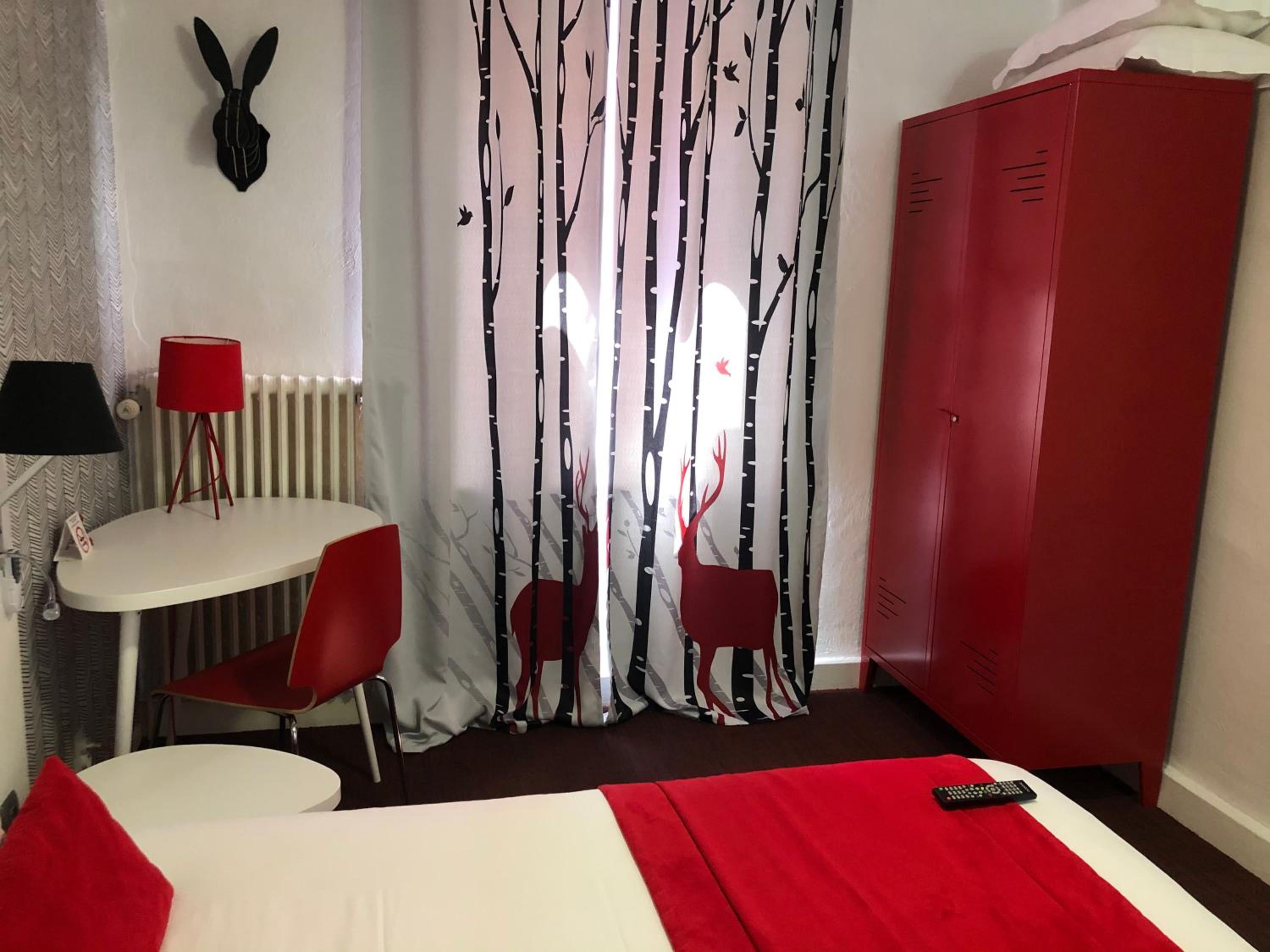 Double Room - Photo 30