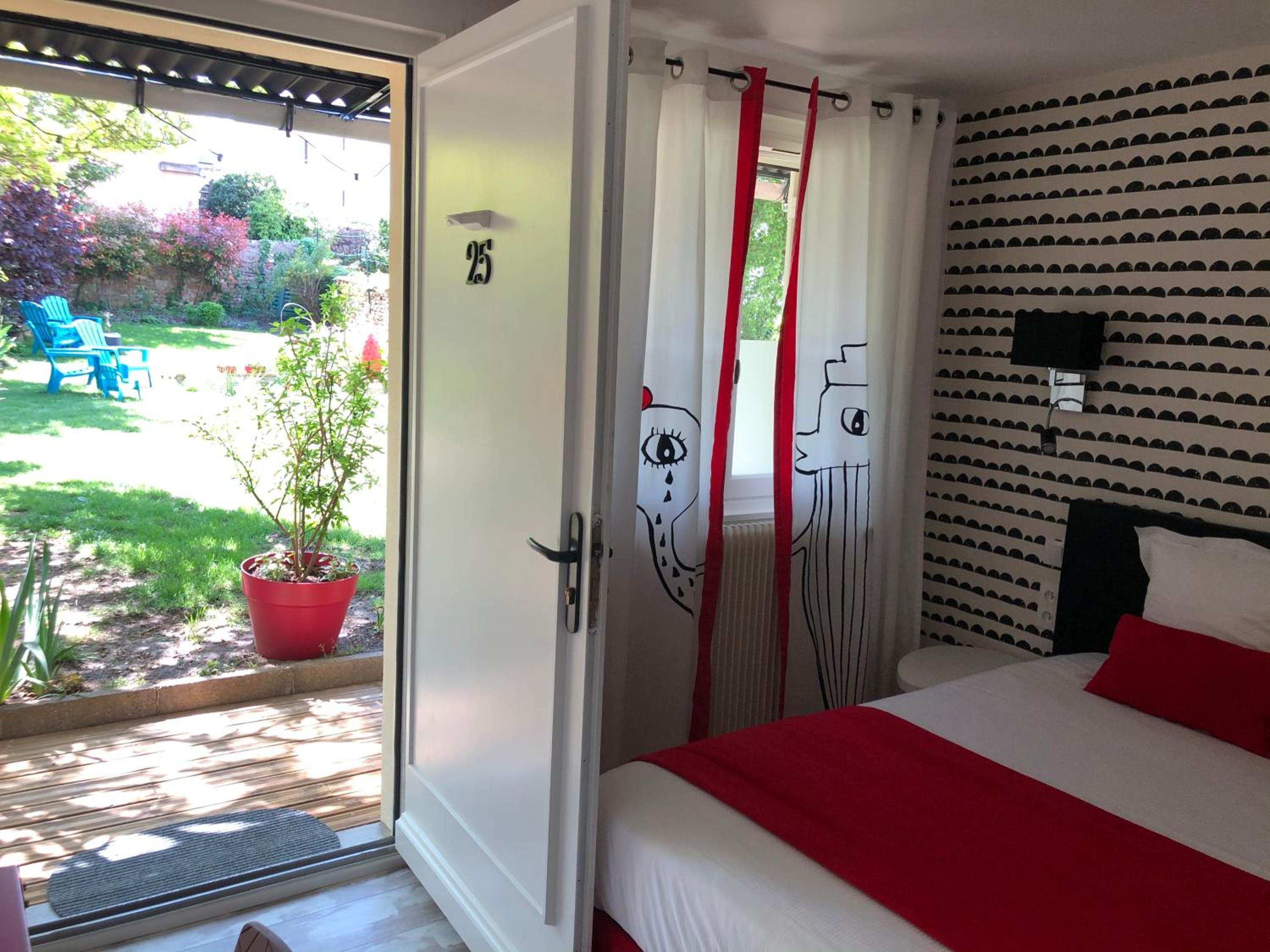Double Room - Photo 26