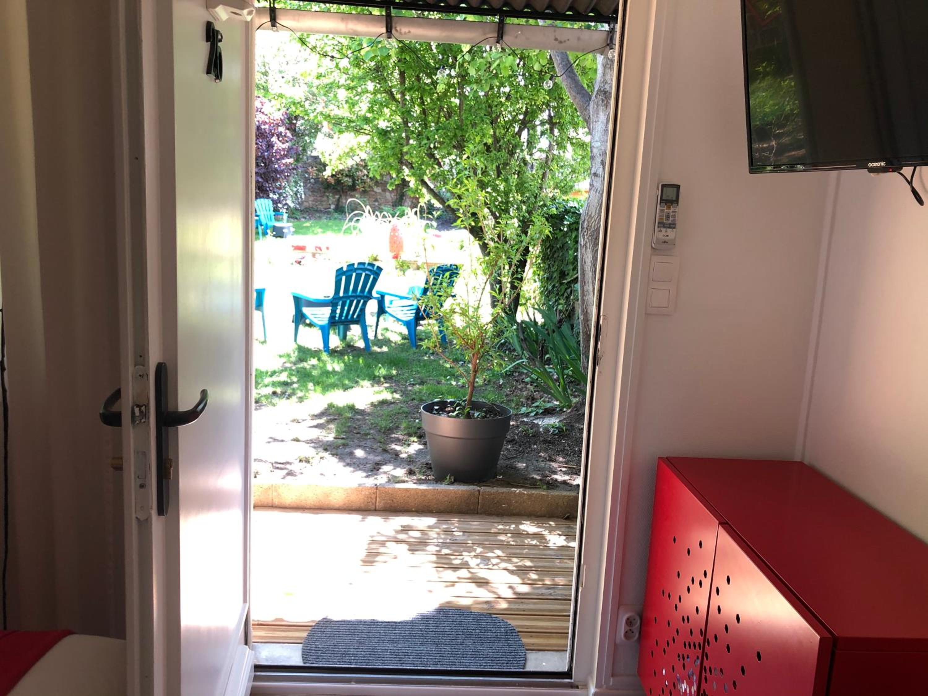 Double Room - Photo 23