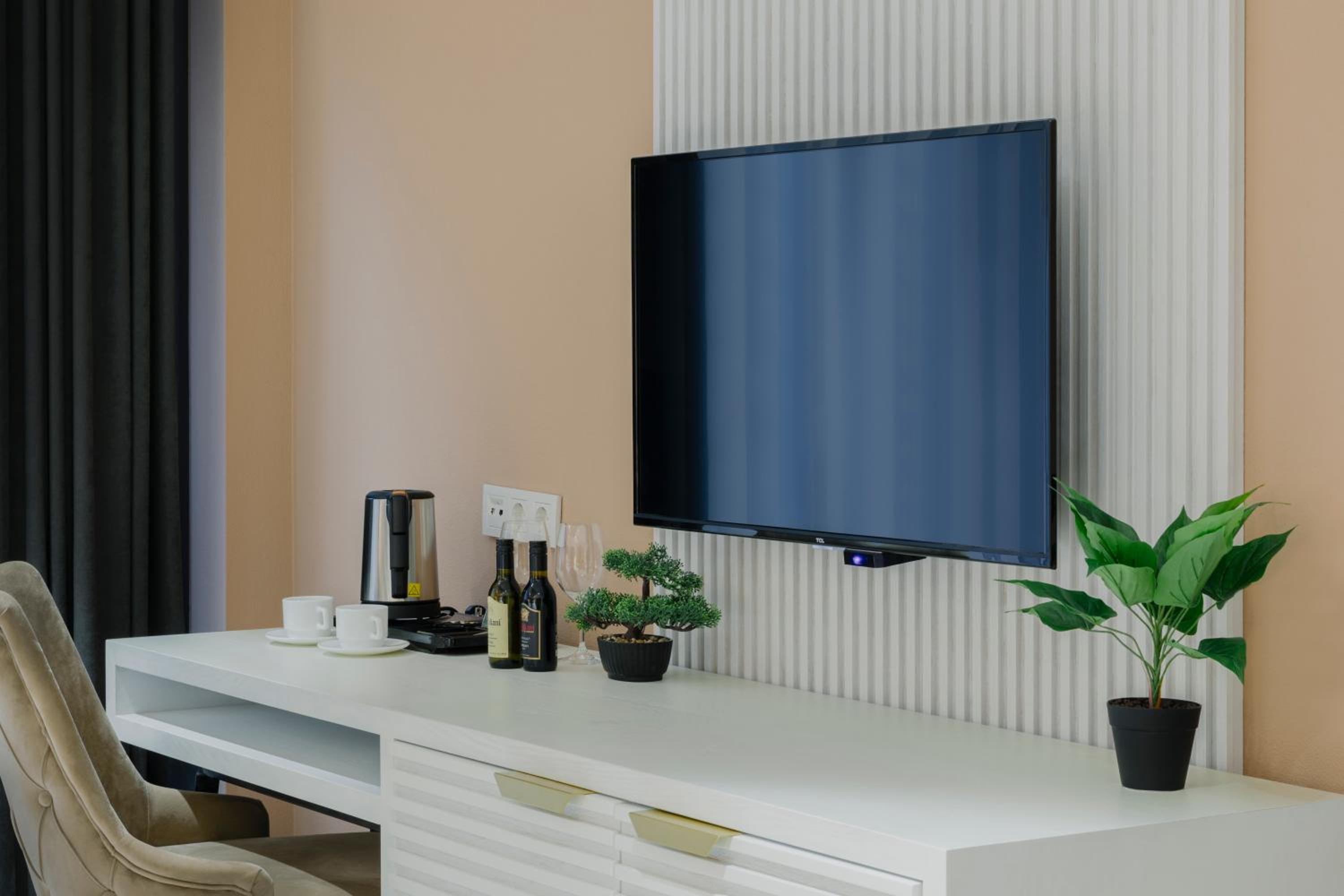 Family Room - Photo 1