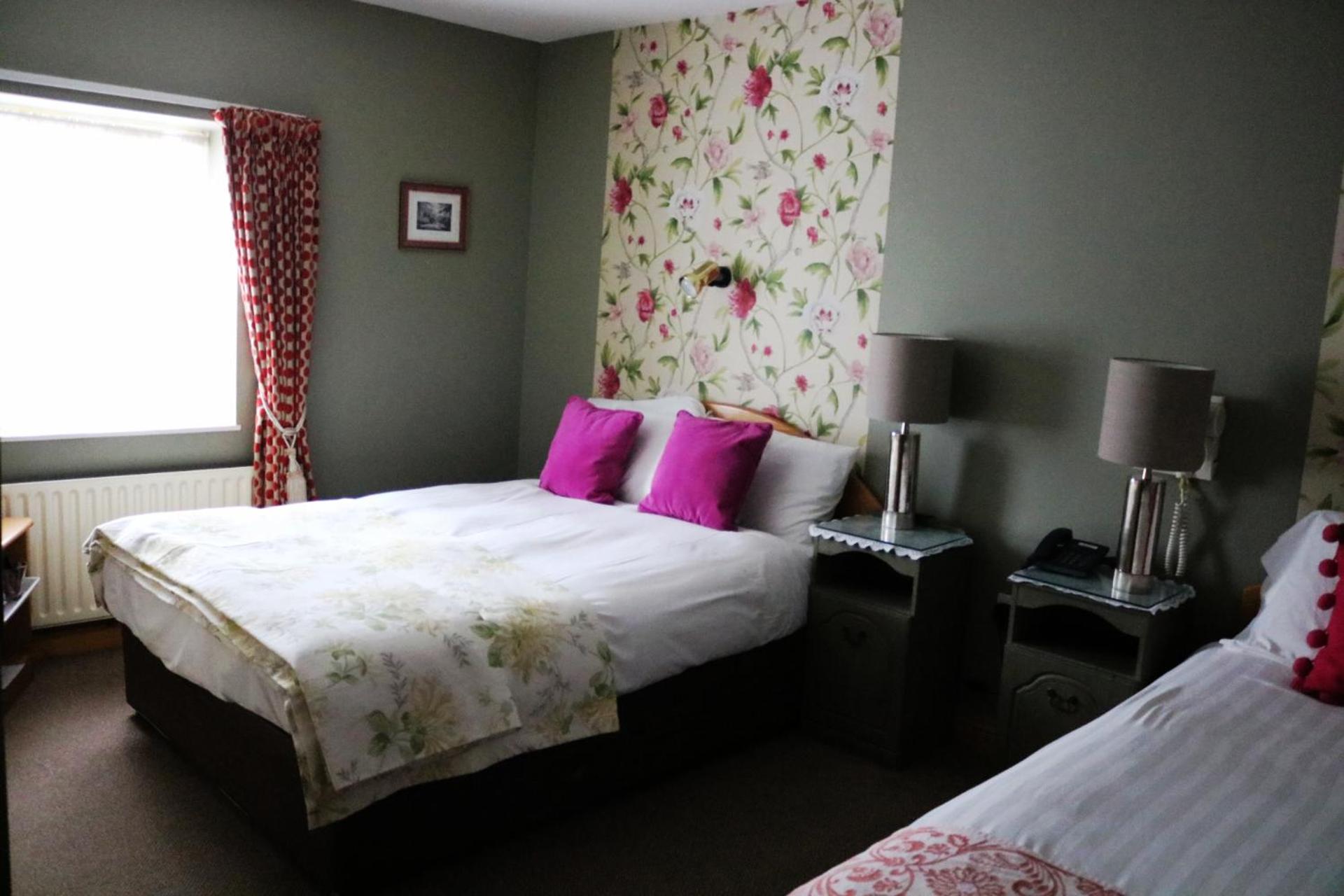 Classic Triple Room photo 2