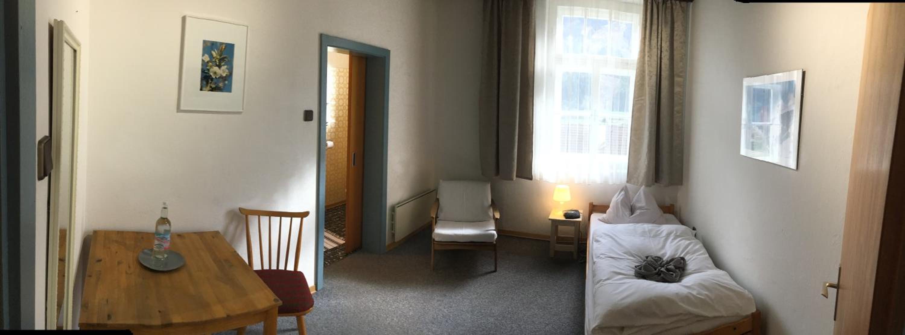 Single Room photo 1