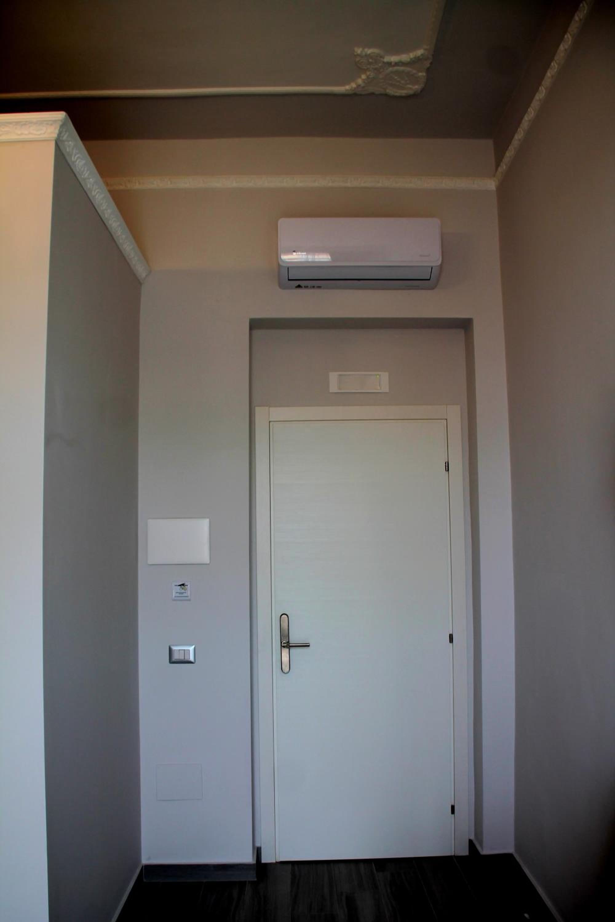 Triple Room with Sea View - Photo 2