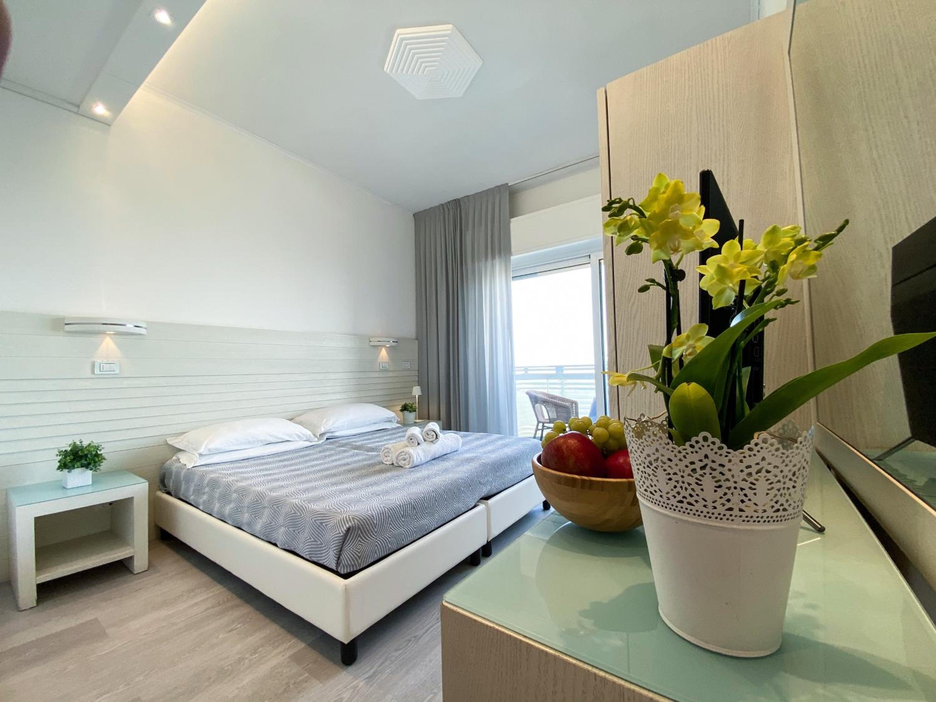Family Room with Sea View