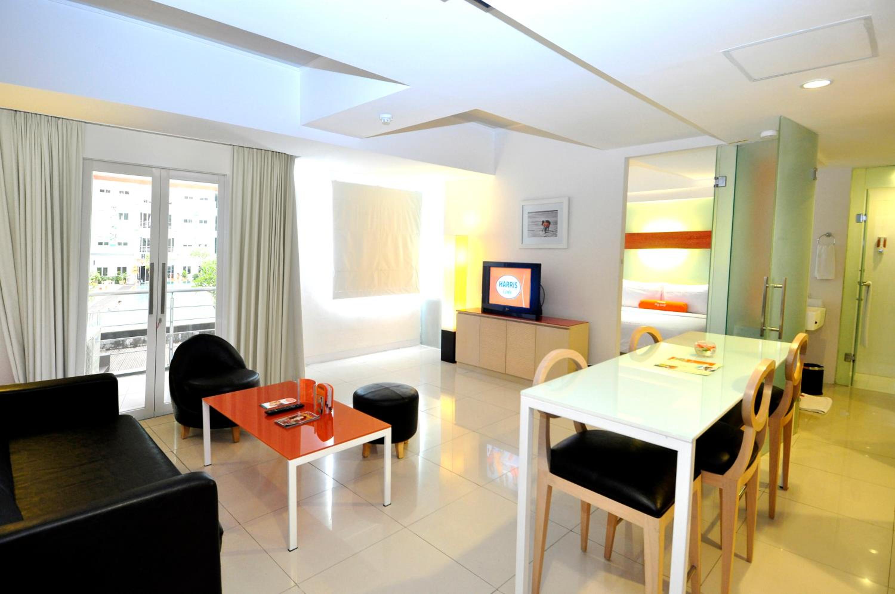 New Year Package At One-Bedroom Harris Residence - Photo 3