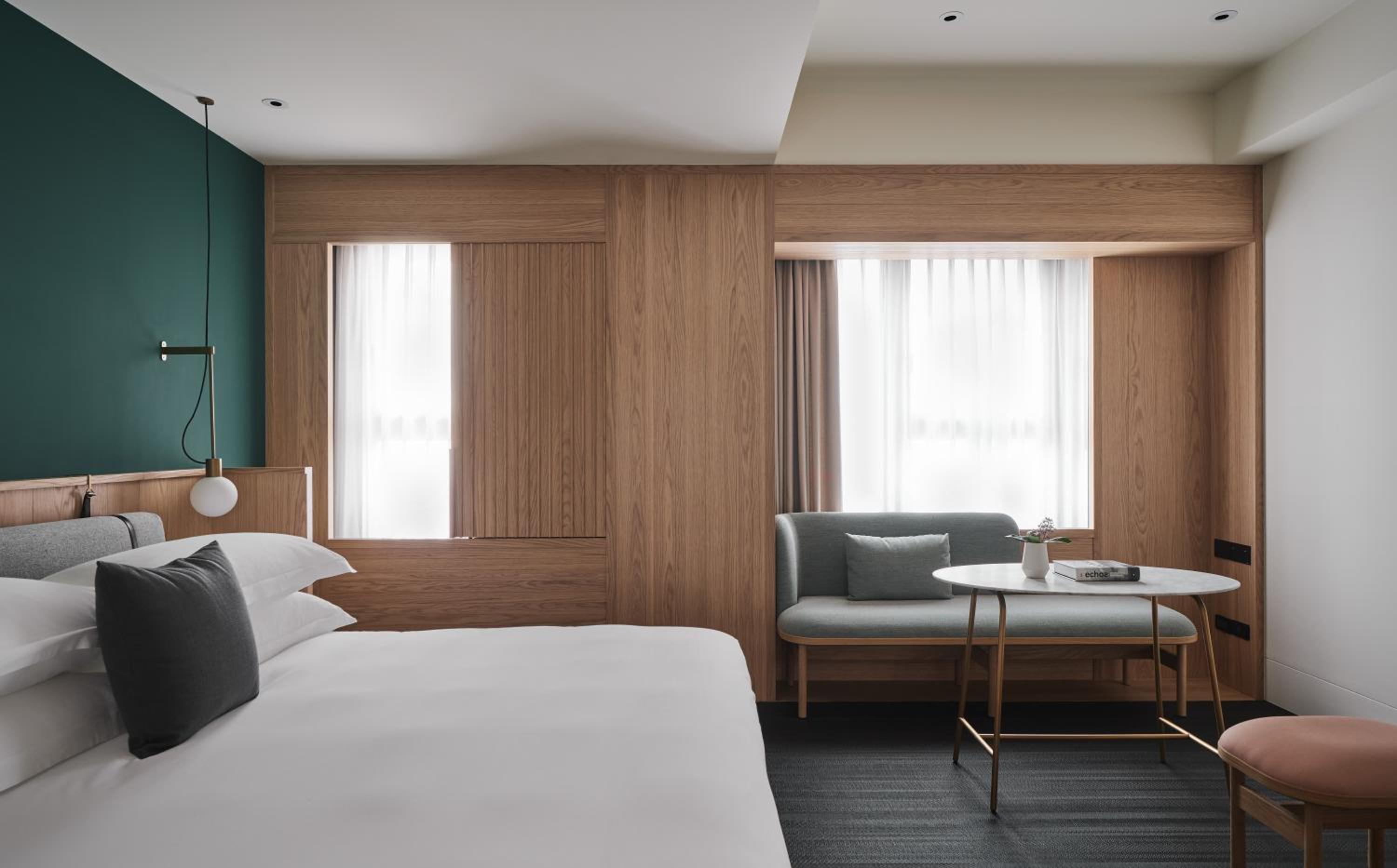 Premium King Room