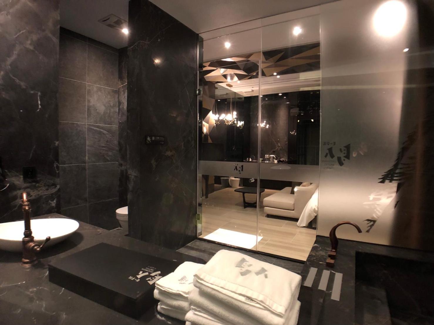 Deluxe Double Room (Check-in after 22:00) - Photo 7