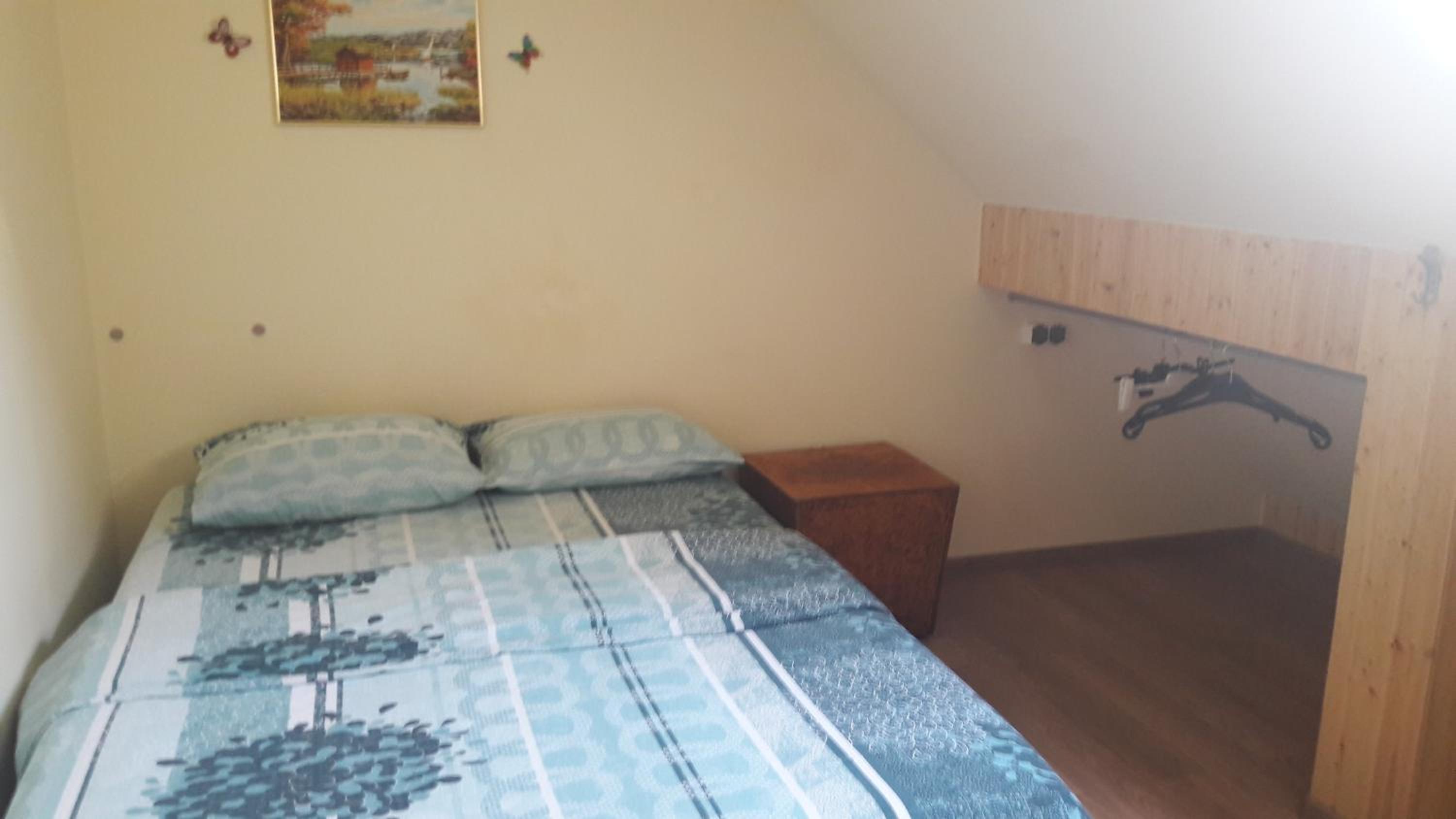 Small Double Room - Photo 15