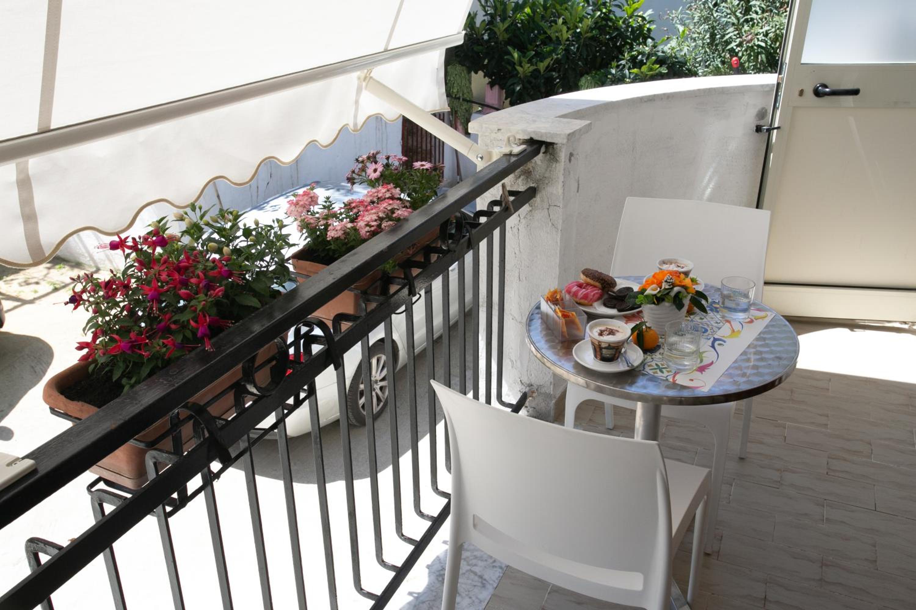 Triple Room with Balcony photo 2