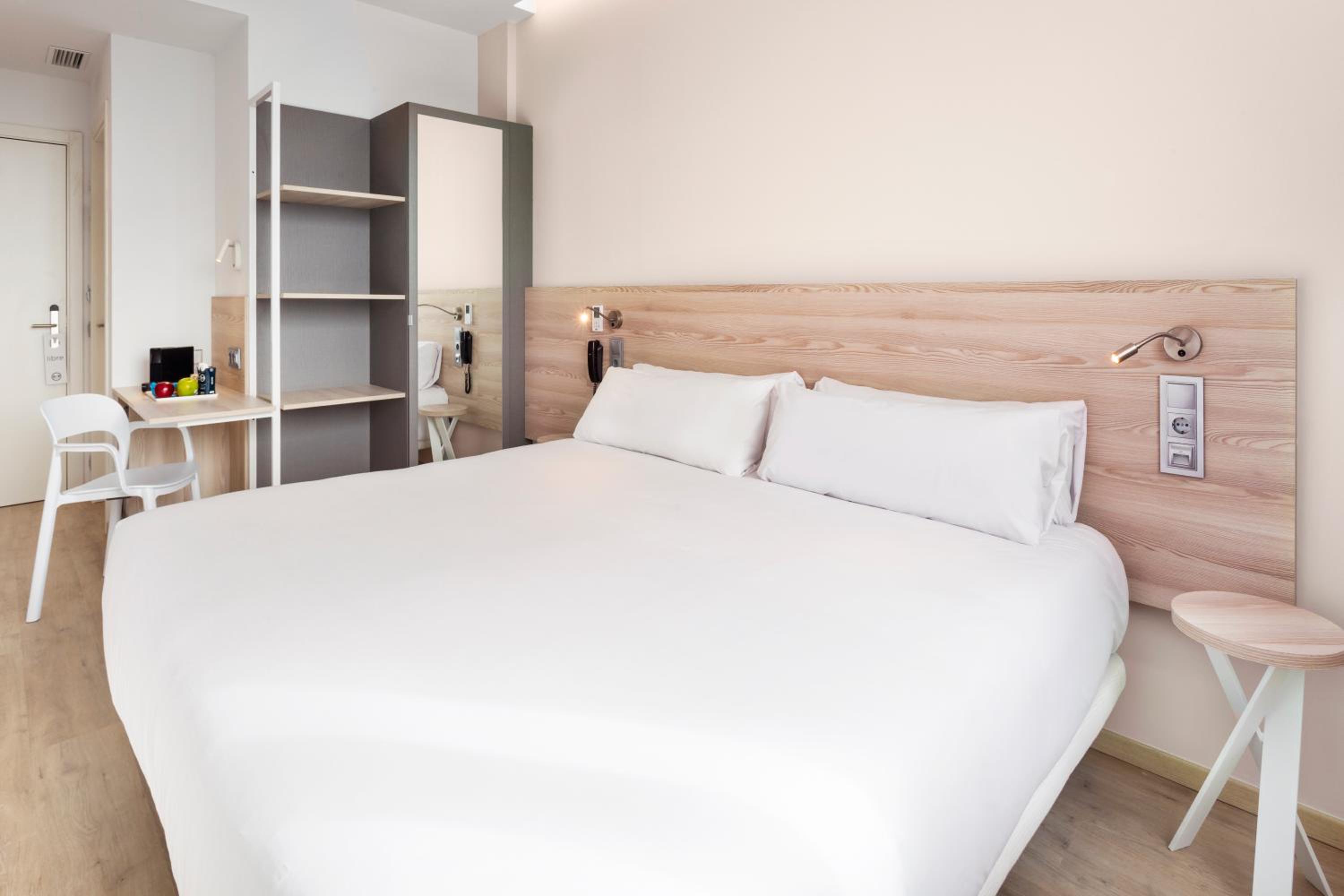 Superior Double Room - Photo 1