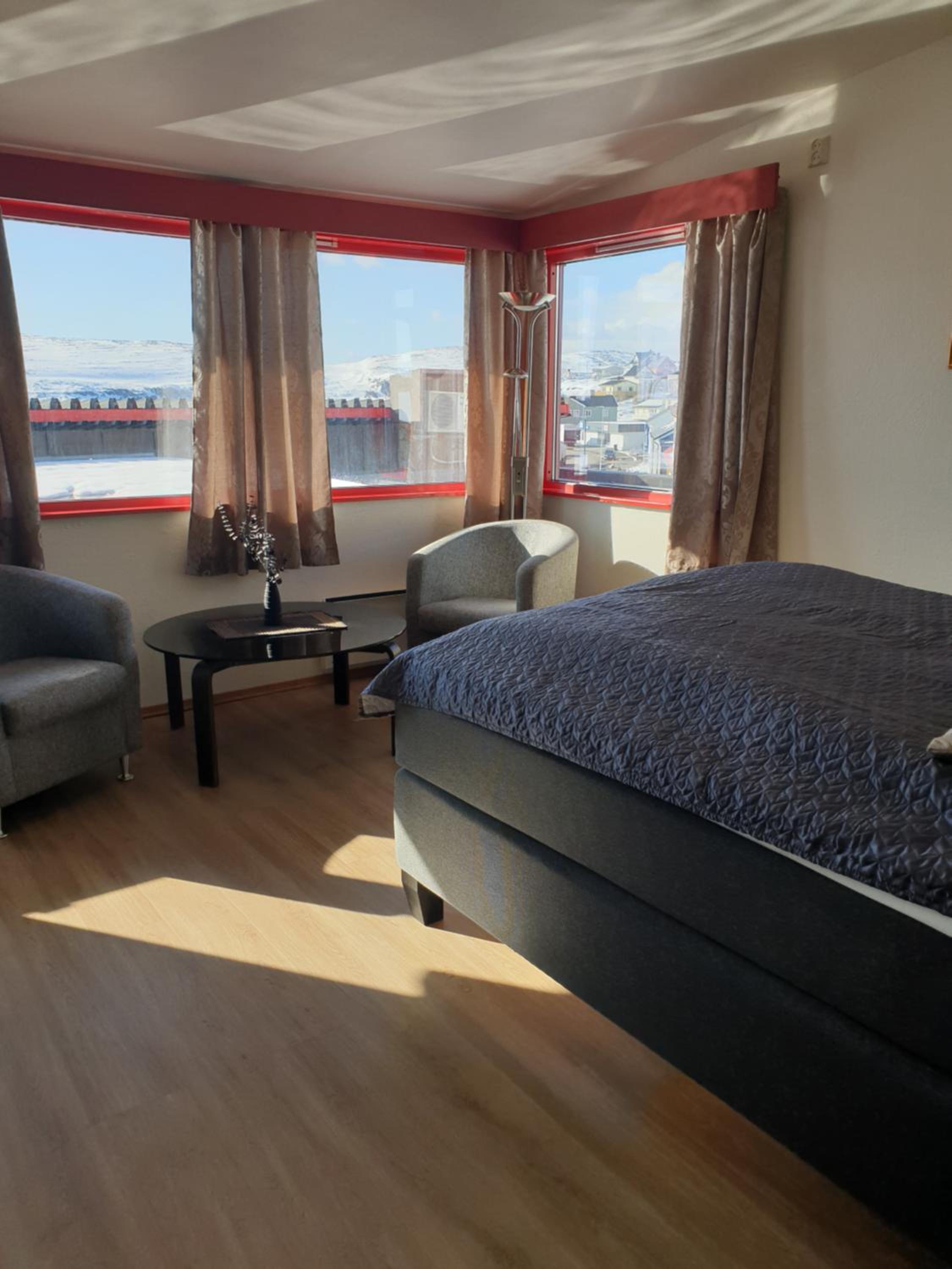 Mini Suite - Photo 2