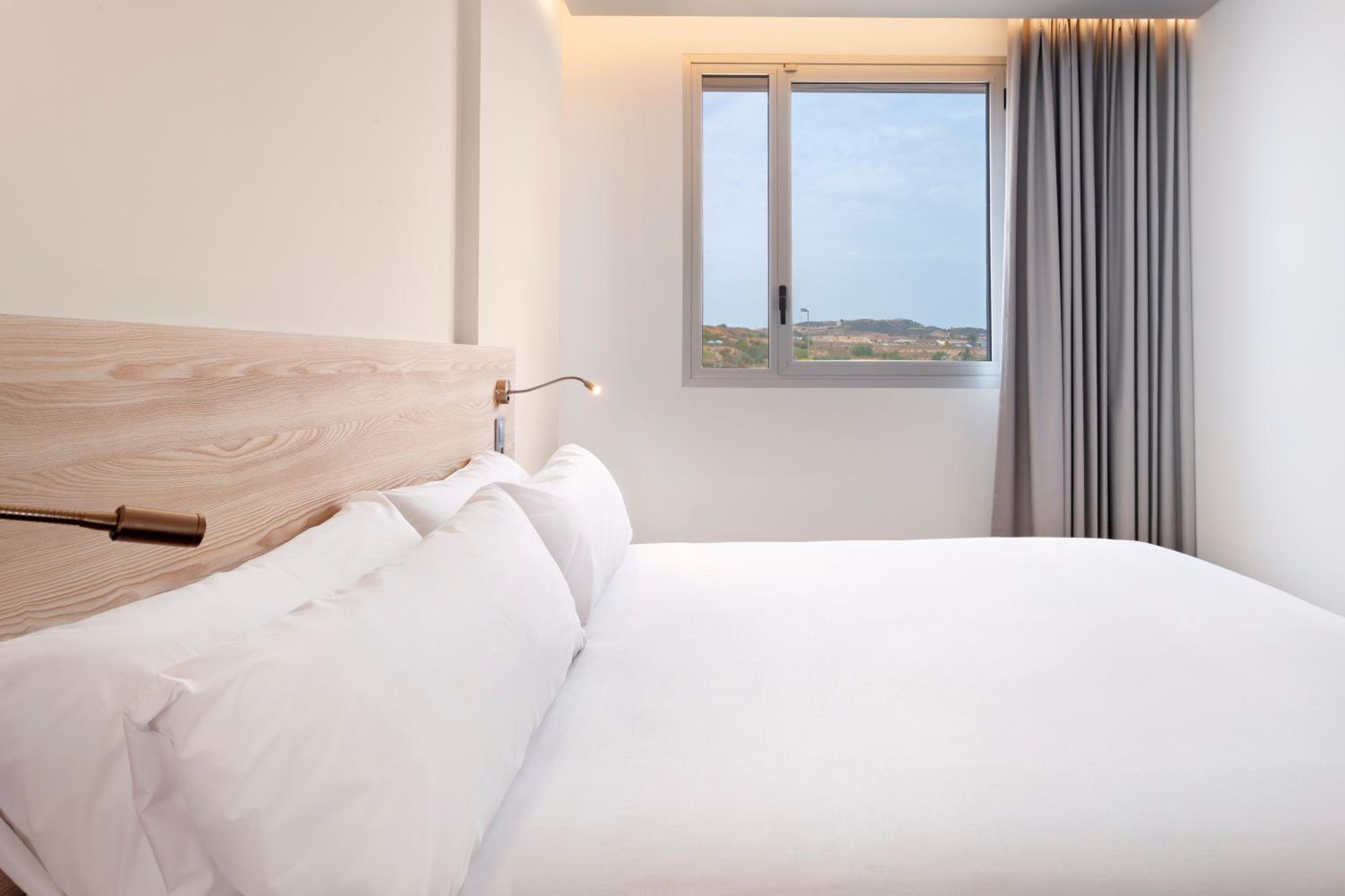 Double Room - Photo 8