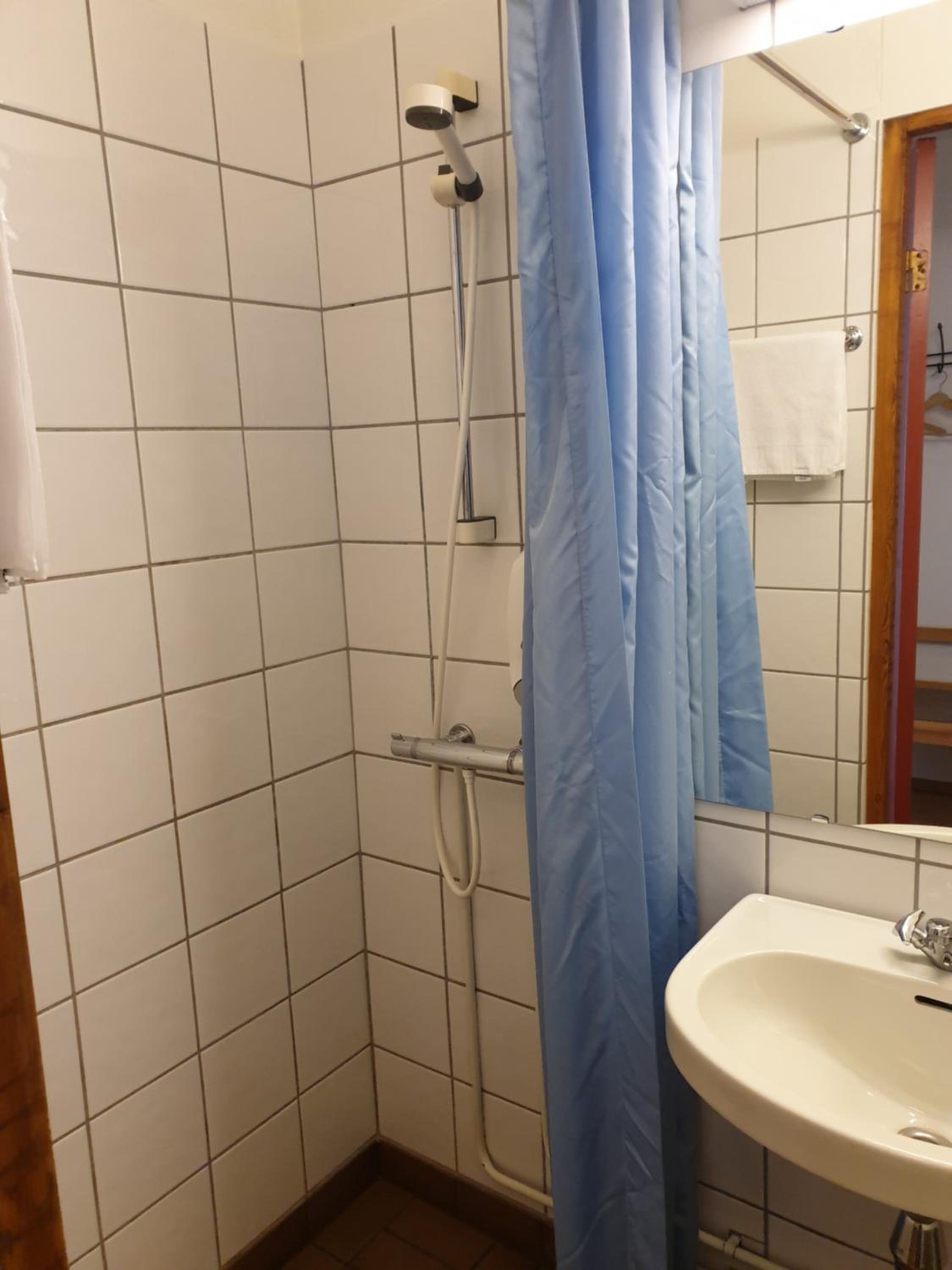 Double Room - Photo 3