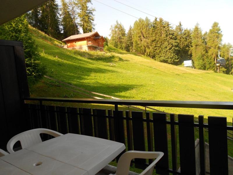 Studio With Mountain View photo 3