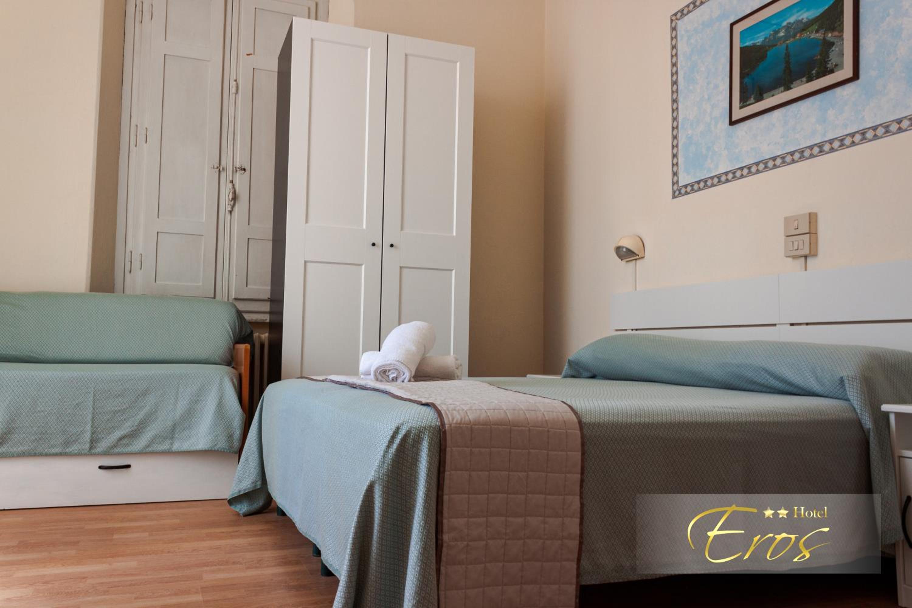 Double or Twin Room photo 2