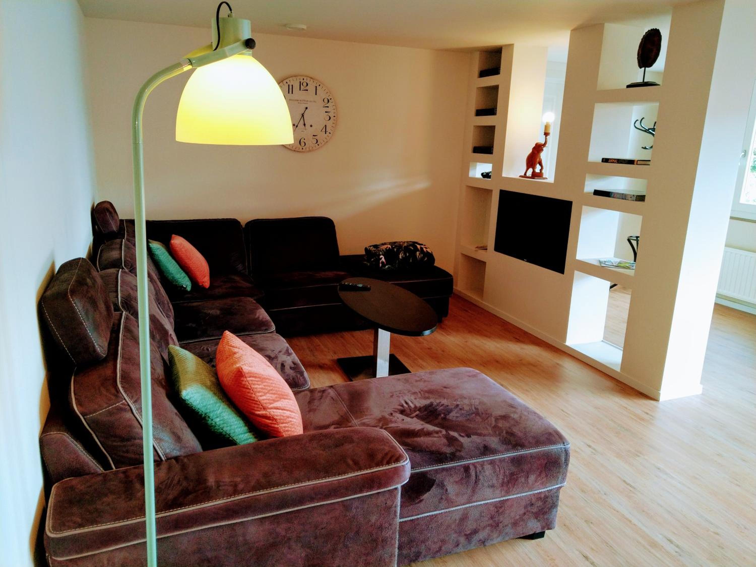 Two-Bedroom Bungalow - Photo 1