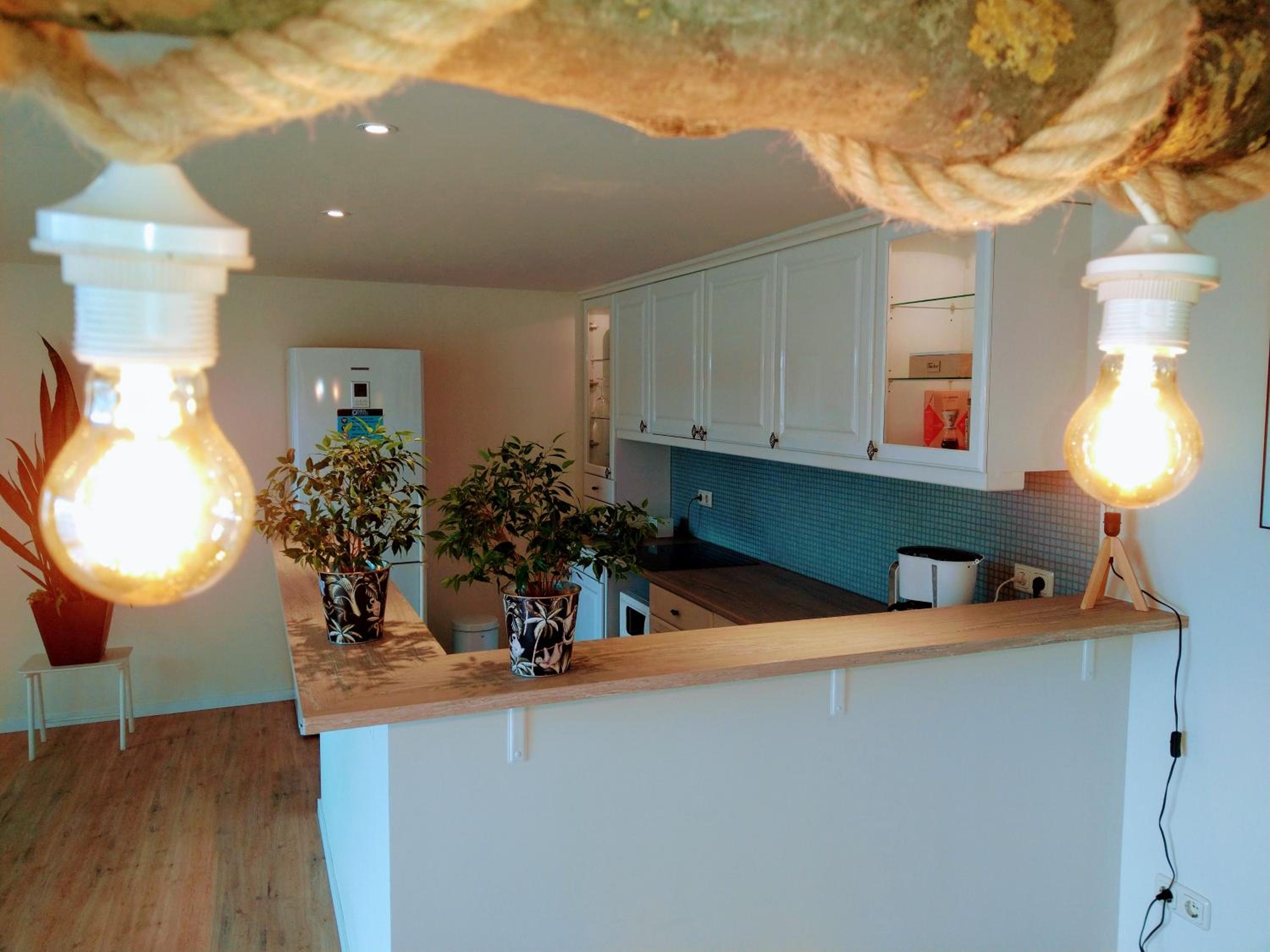 Two-Bedroom Bungalow - Photo 2