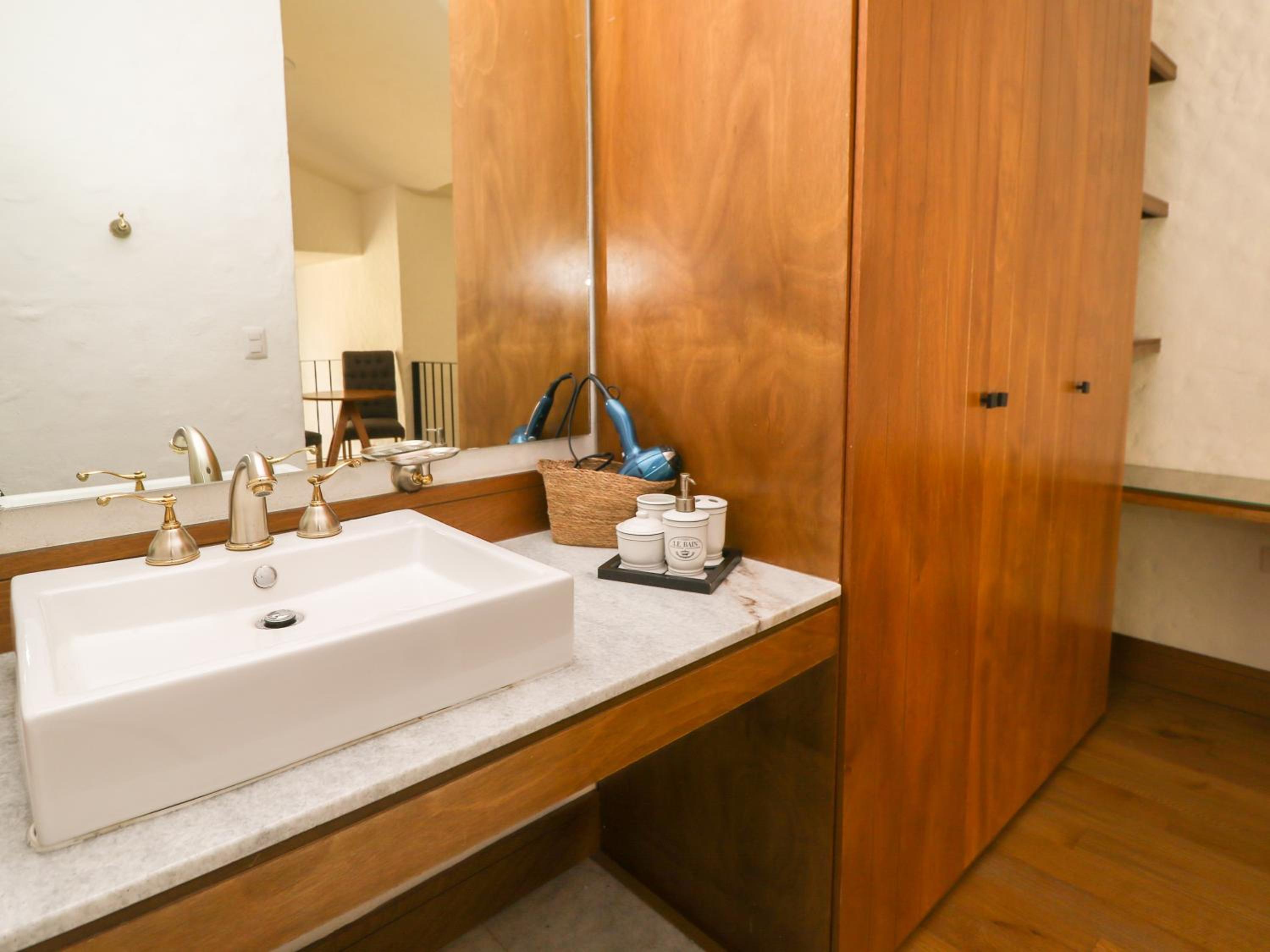 Junior Suite - Photo 7