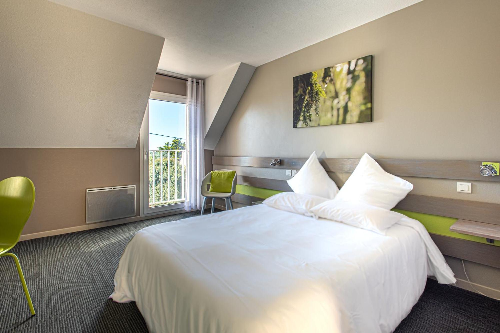 Standard Double Room photo 2