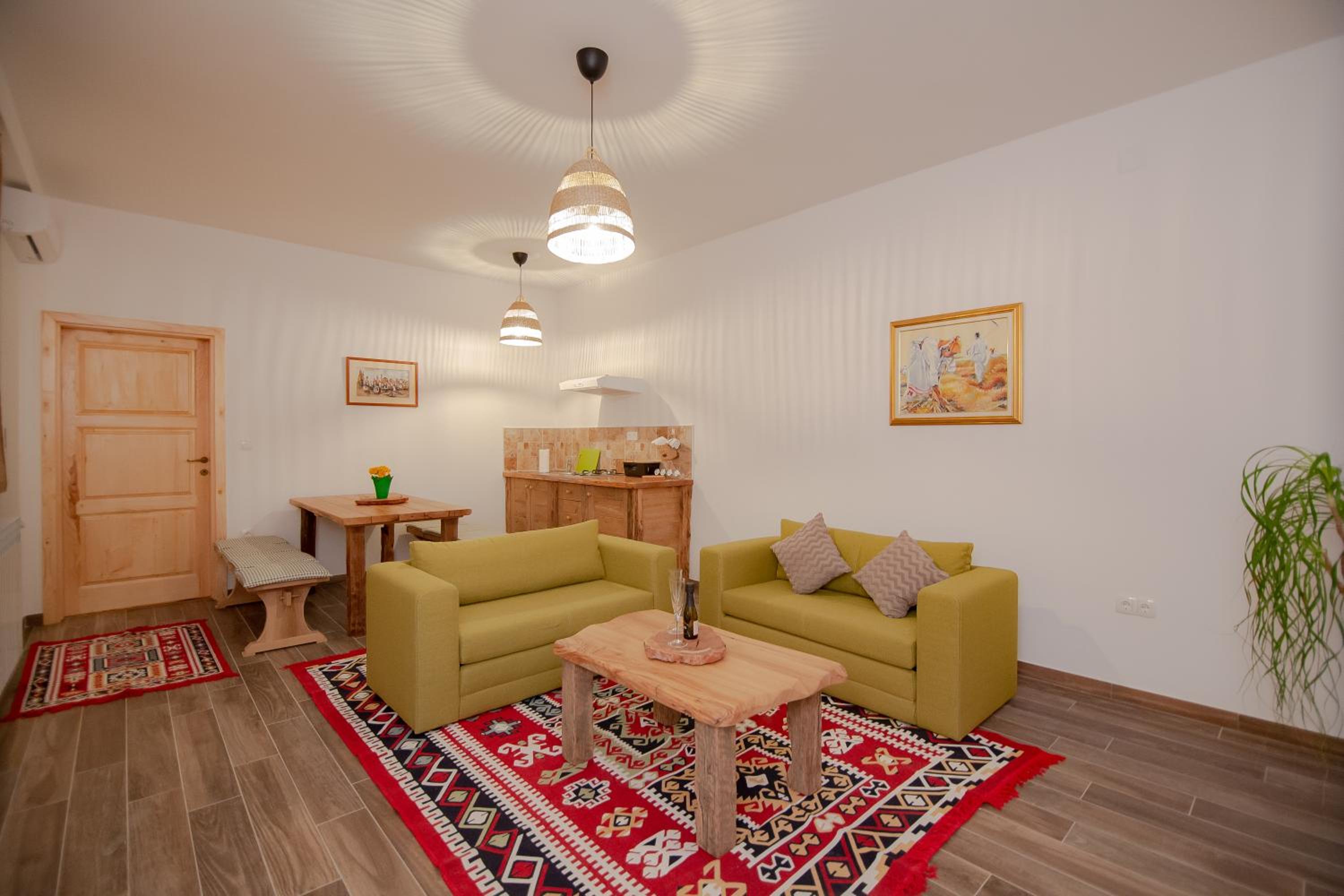 Apartment - Ground Floor photo 2