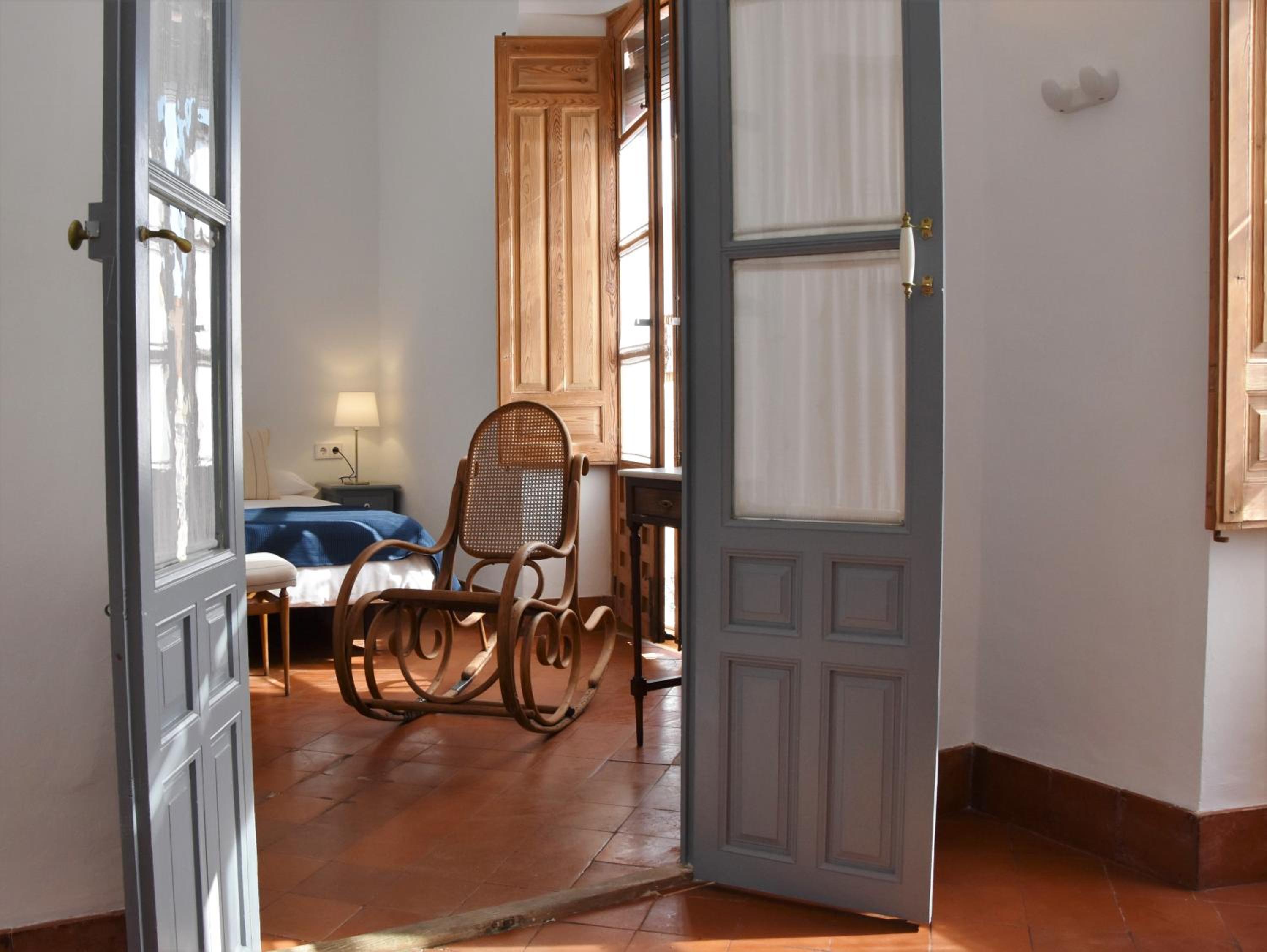 Superior Twin Room - Photo 19