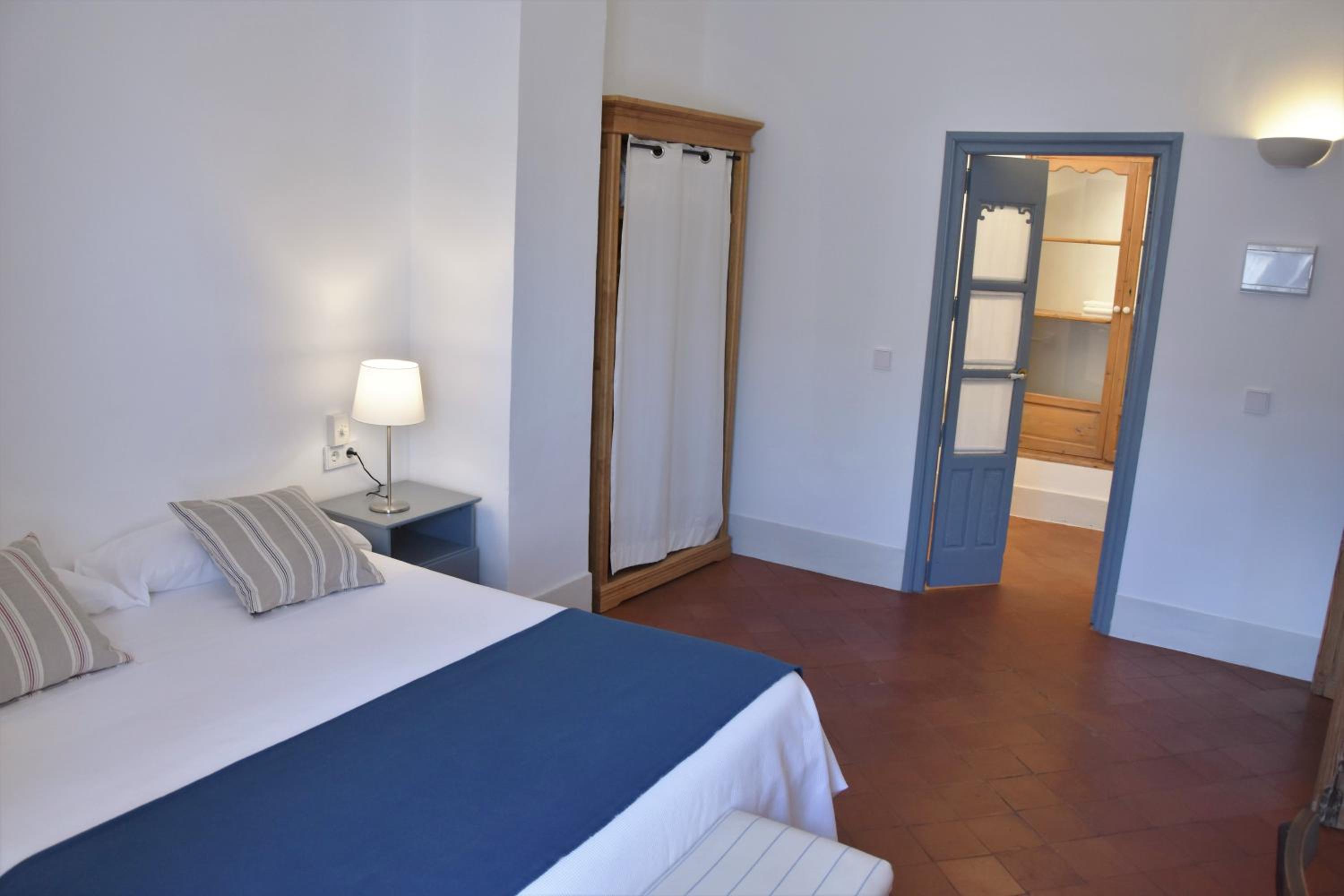 Superior Double Room - Photo 8