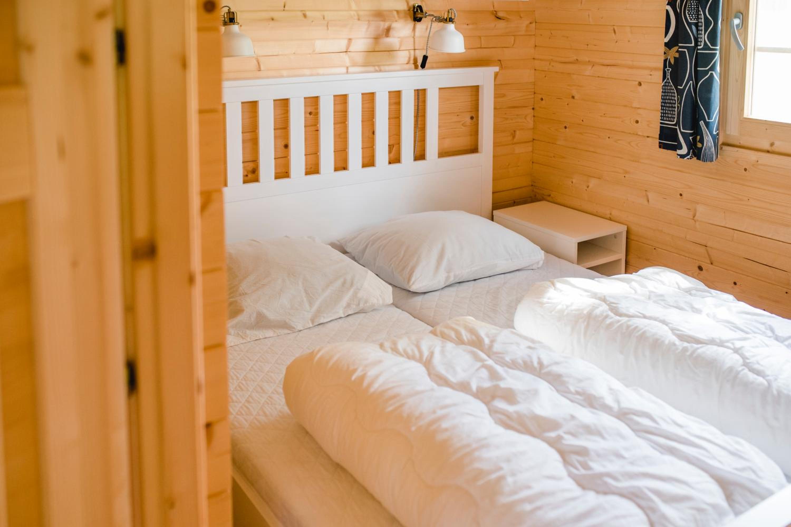 Two-Bedroom House - Photo 9