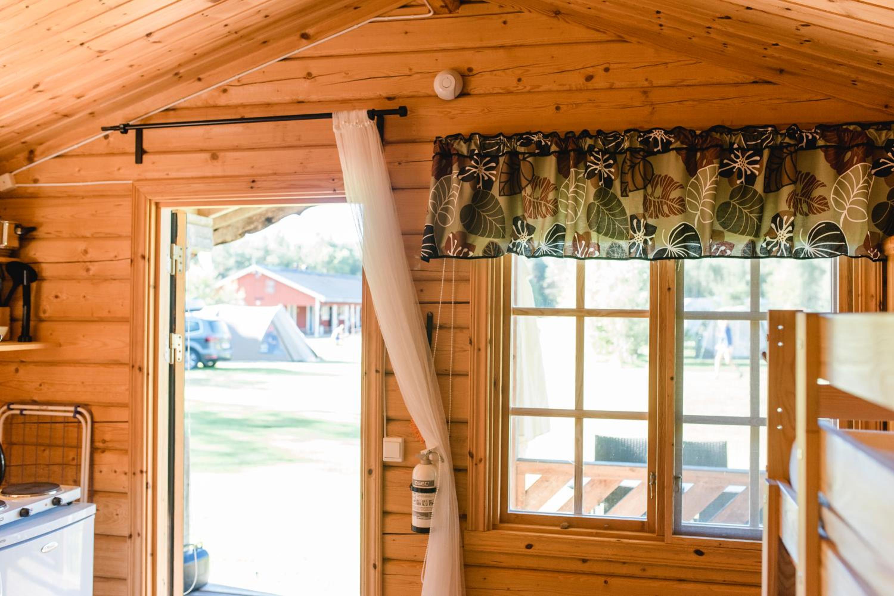 One-Bedroom Bungalow photo 3