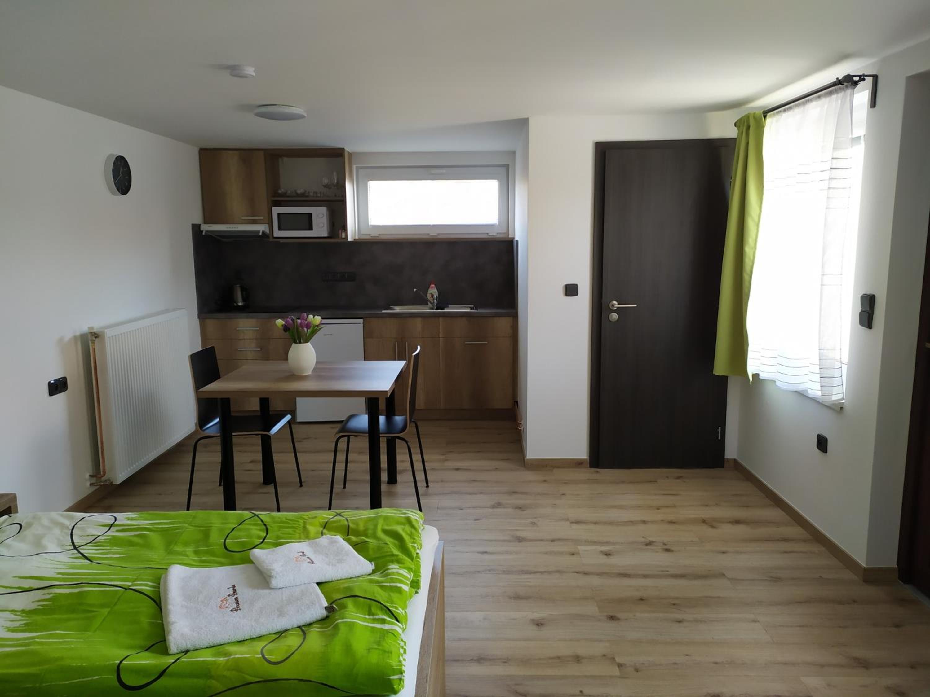 One-Bedroom Suite photo 1