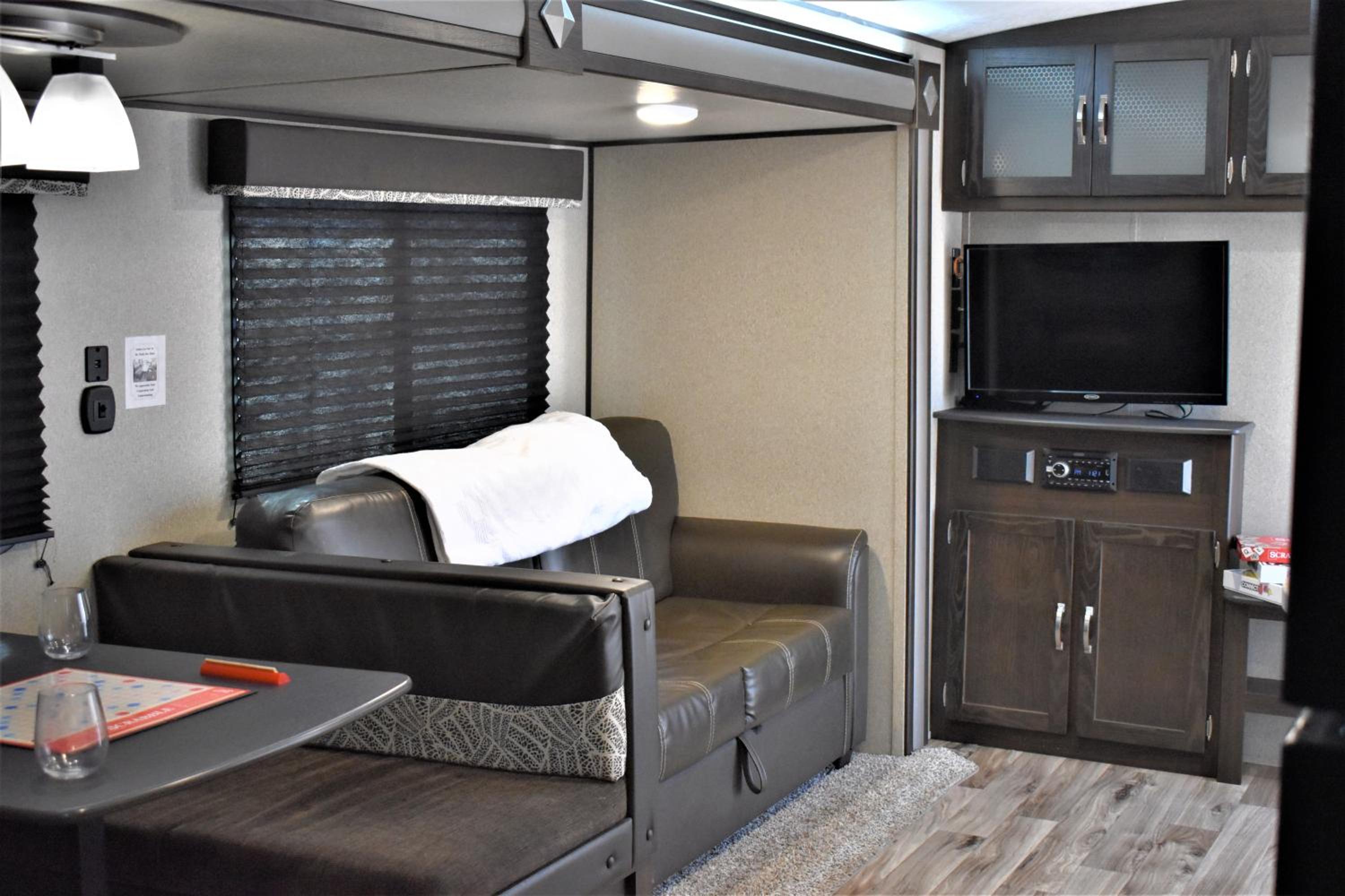 Luxury Suite photo 1