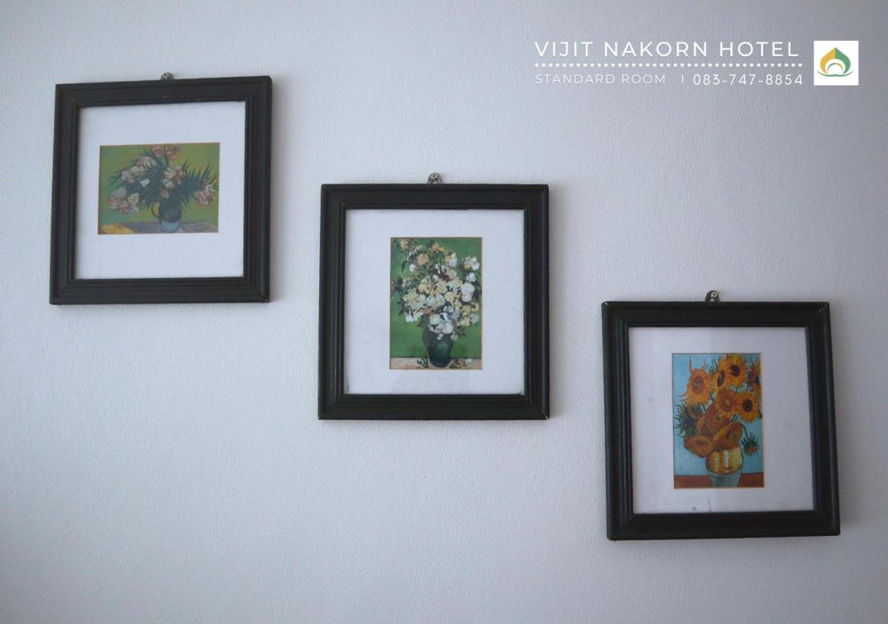 Standard Twin Room - Photo 9