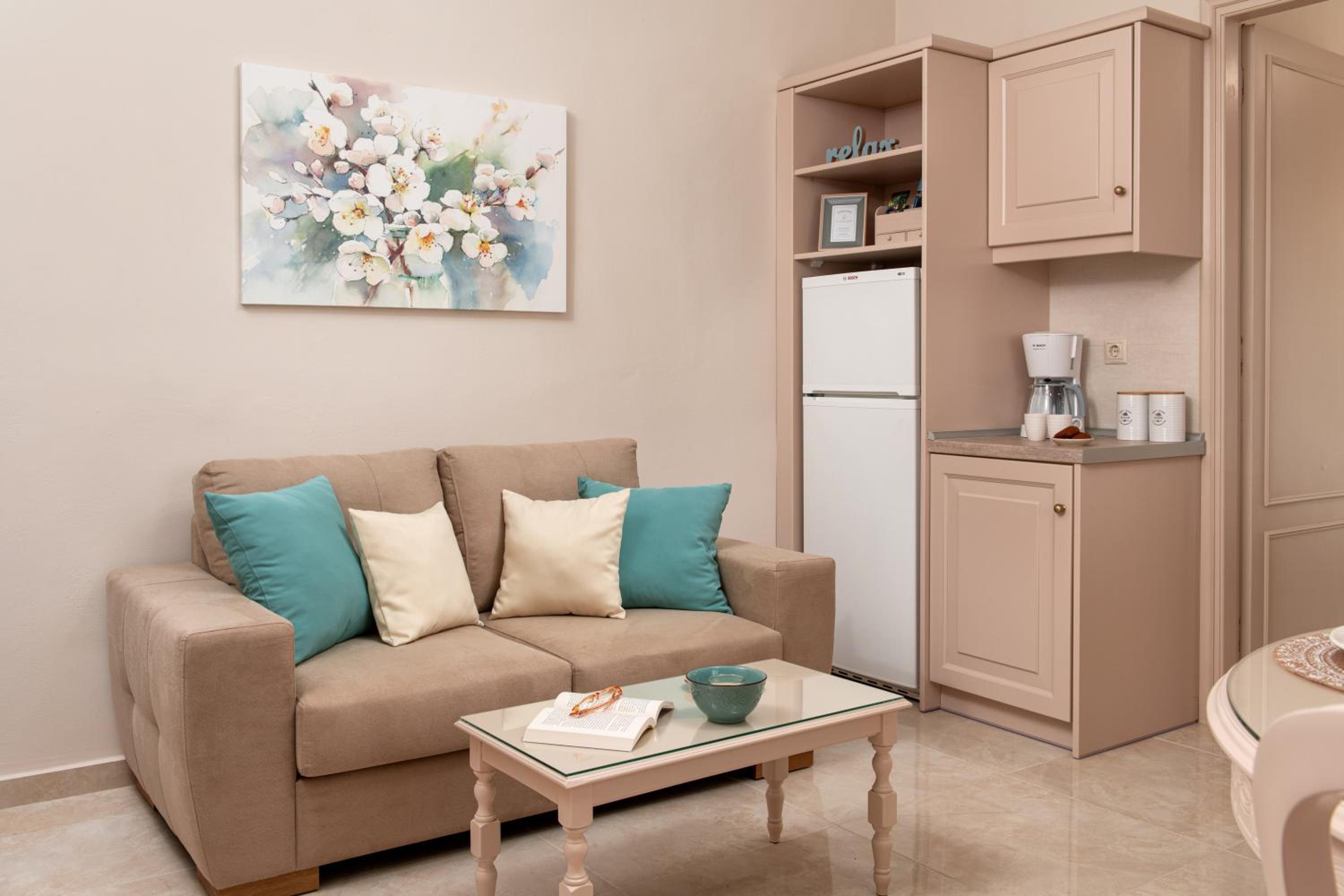 One-Bedroom Apartment - Photo 30