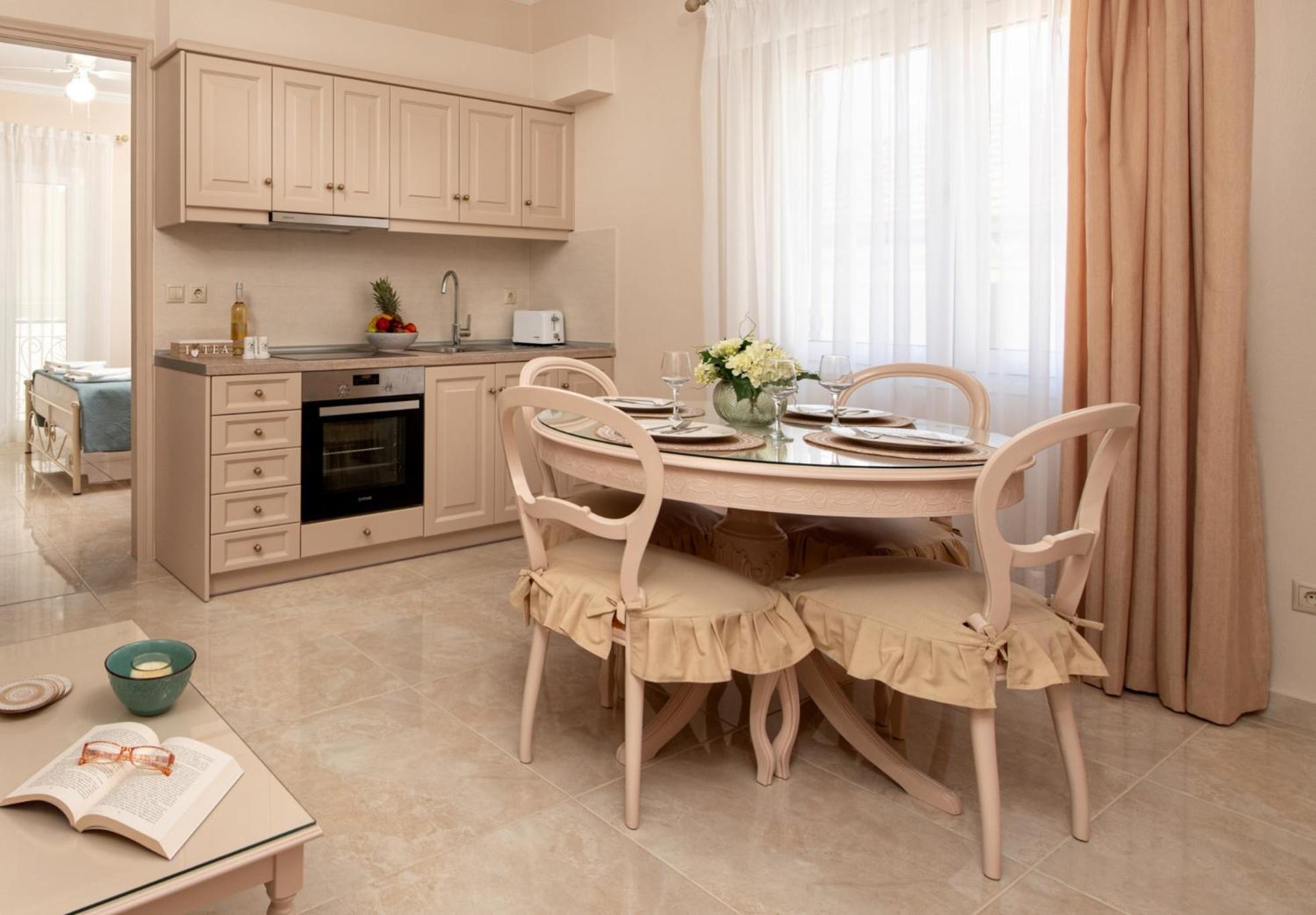 One-Bedroom Apartment - Photo 38
