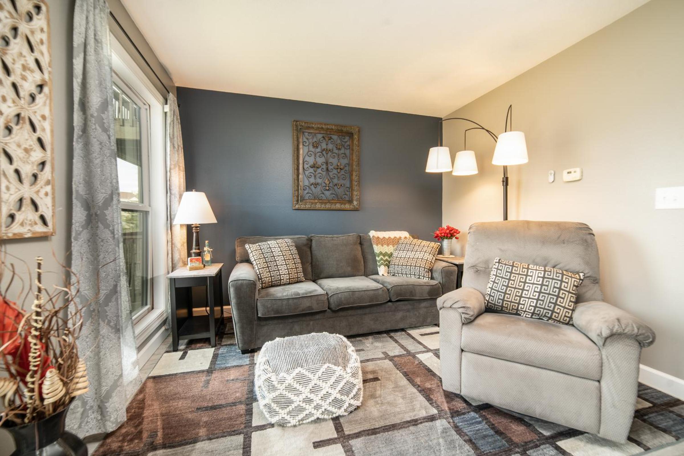 One-Bedroom Apartment With Golf Course View