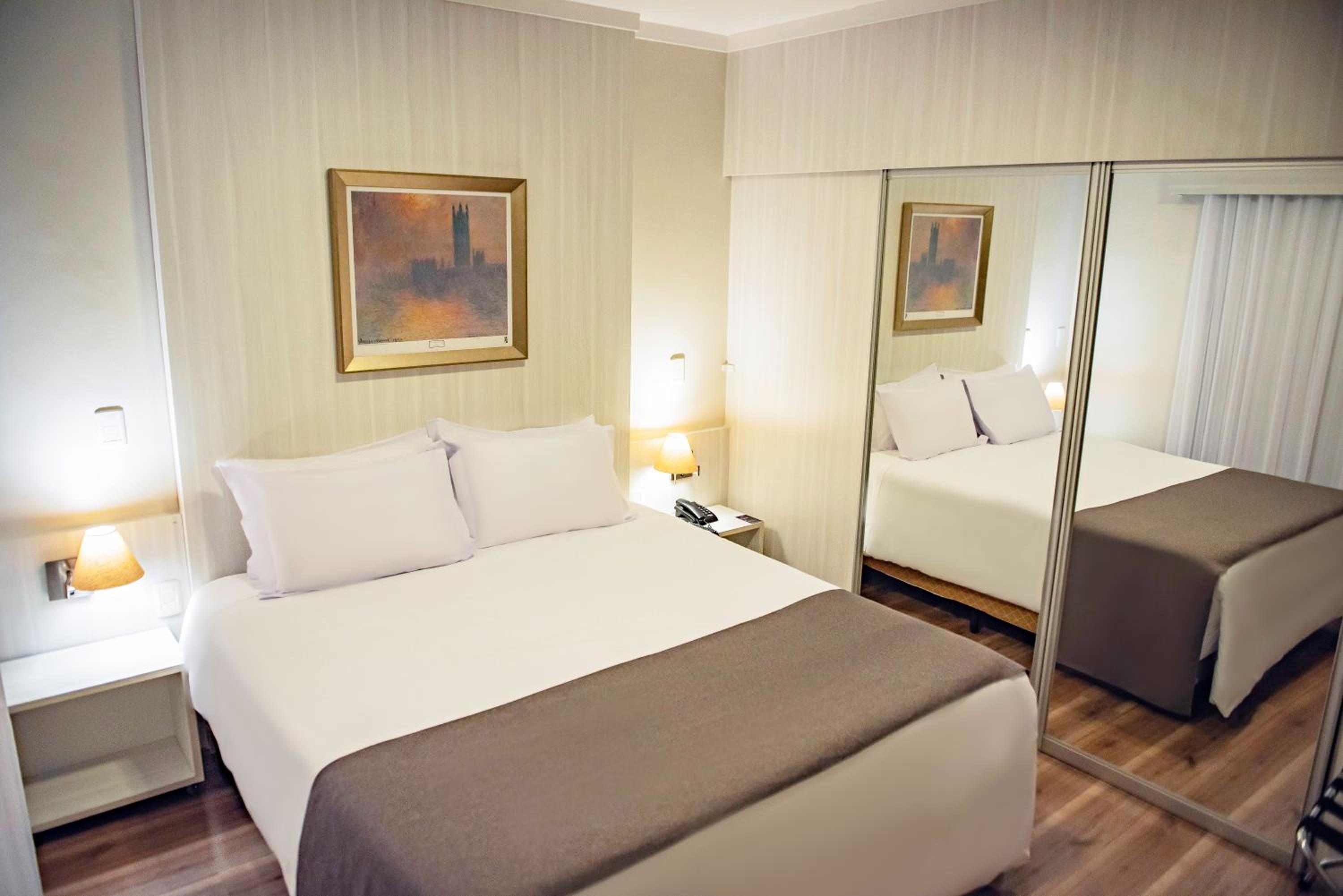 Suite with Spa Bath (2 Adults) photo 3