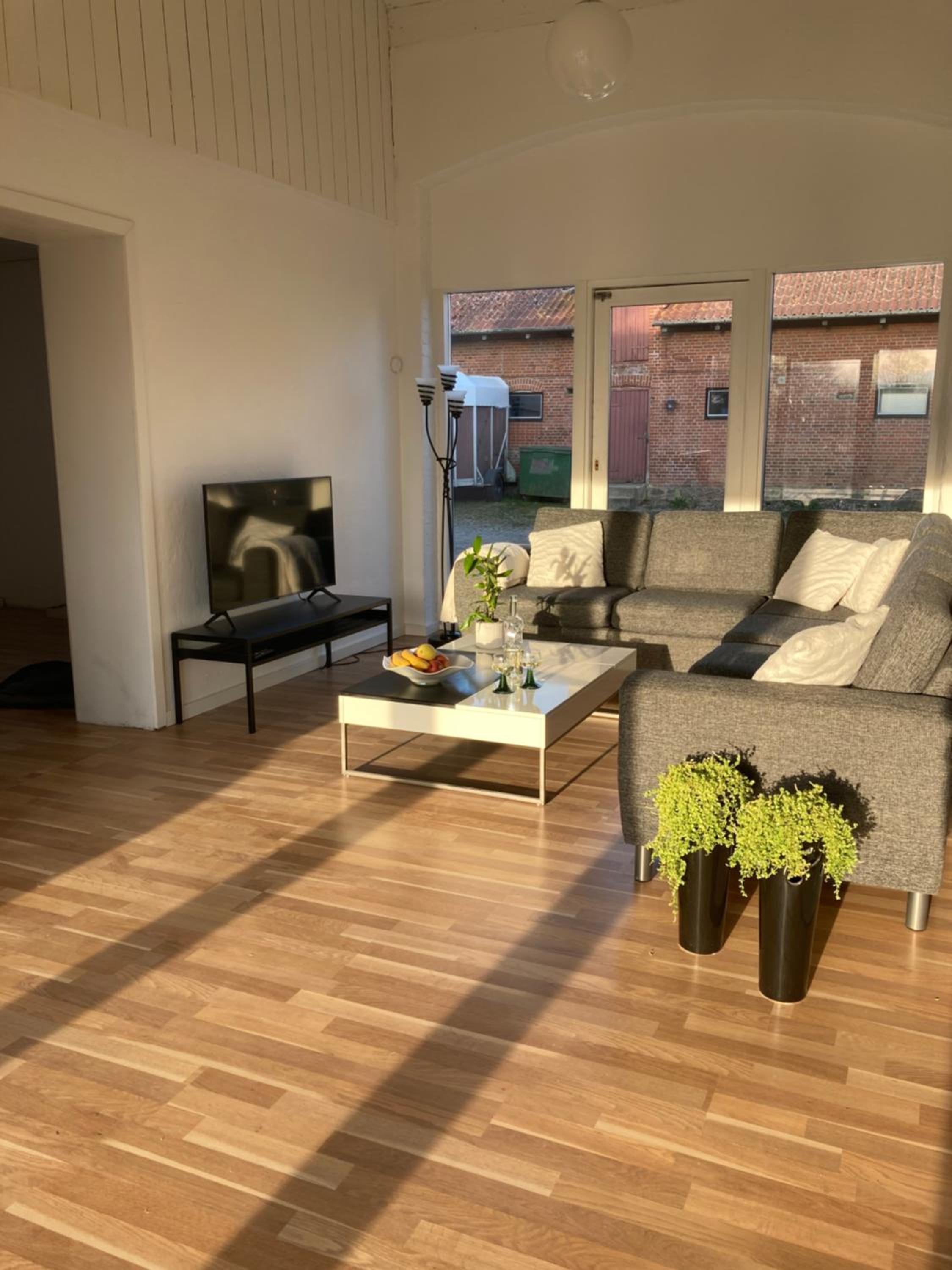 Four-Bedroom House photo 1