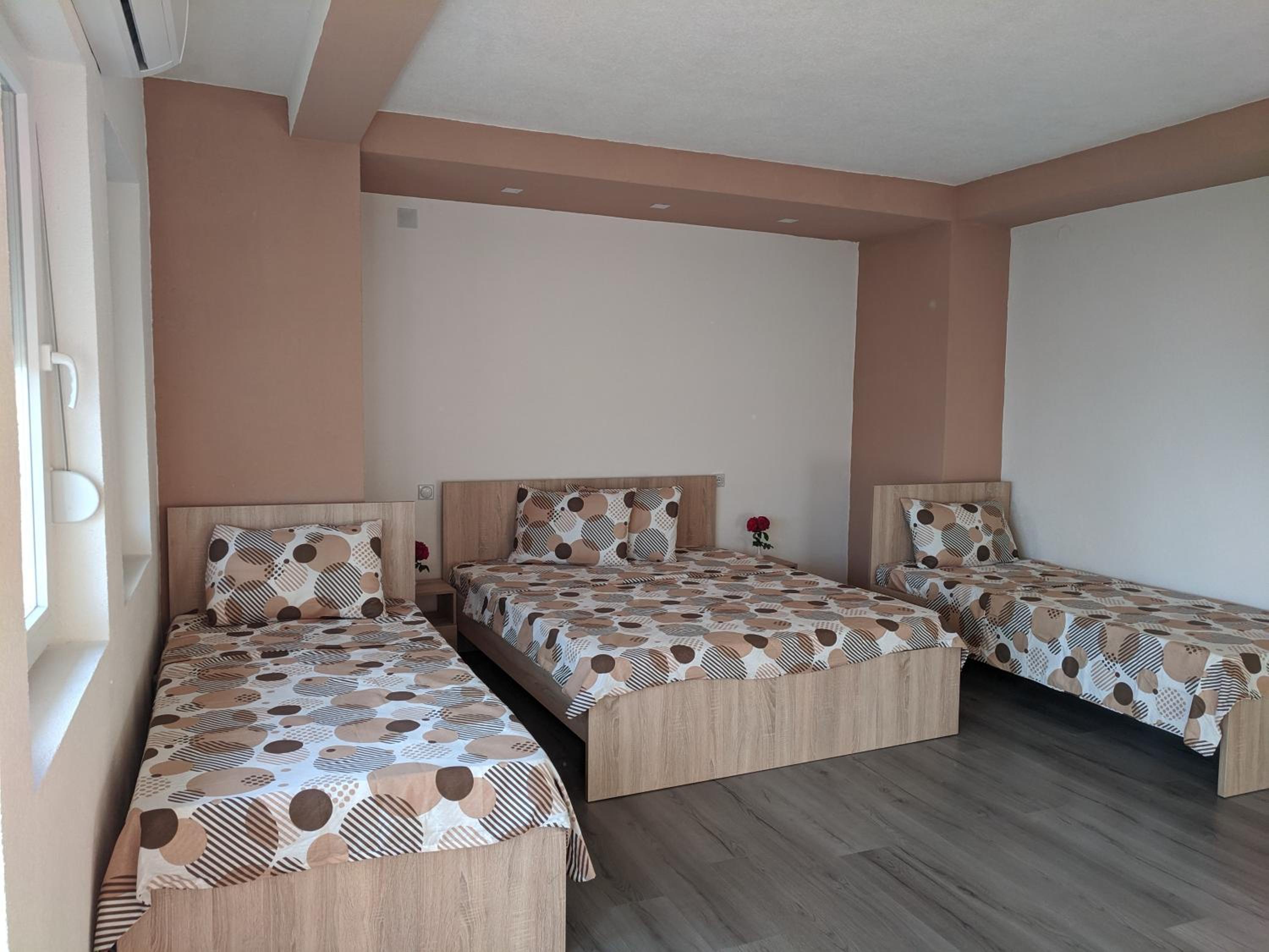 Quadruple Room with Lake View