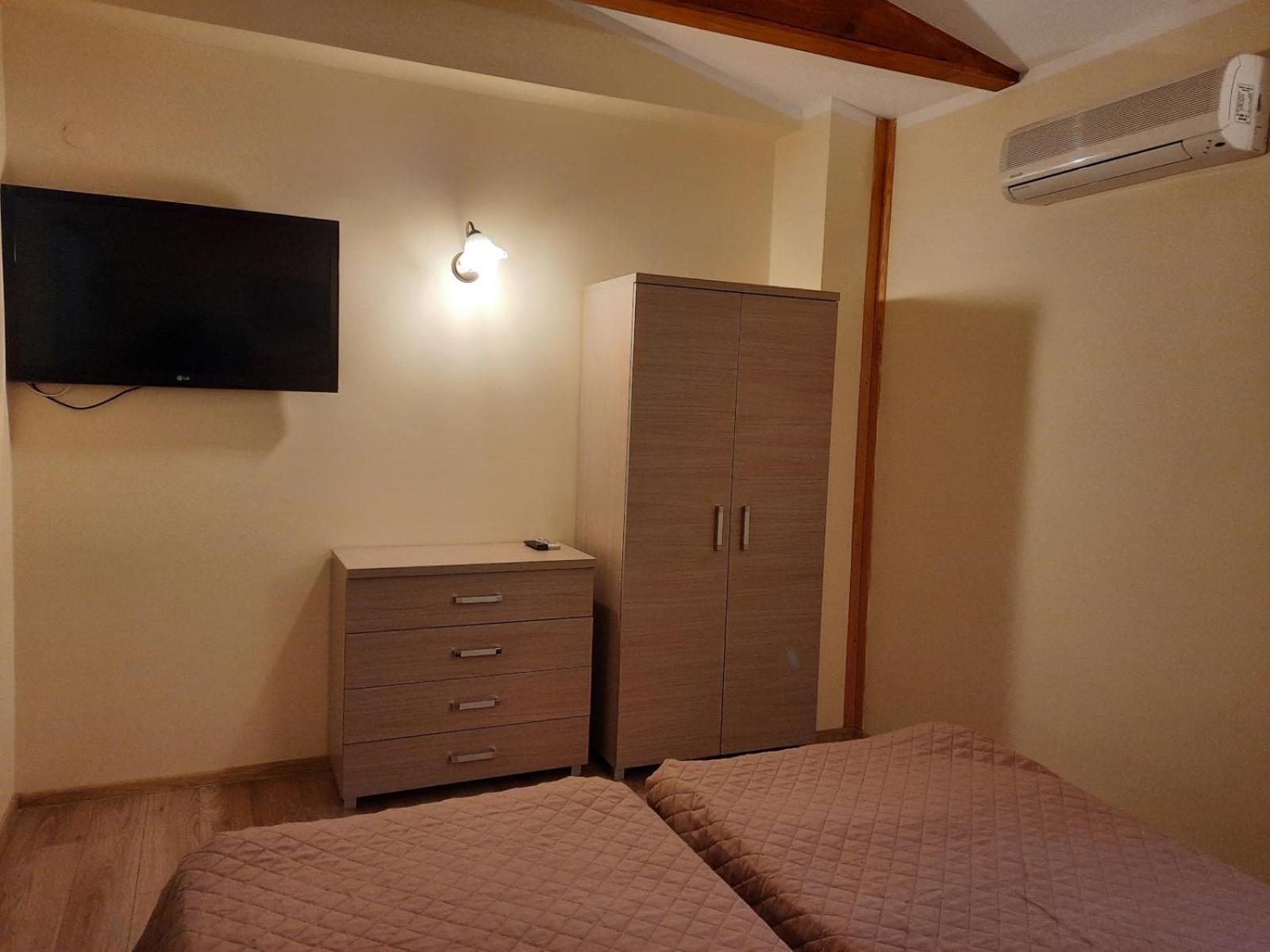 Executive Suite photo 2