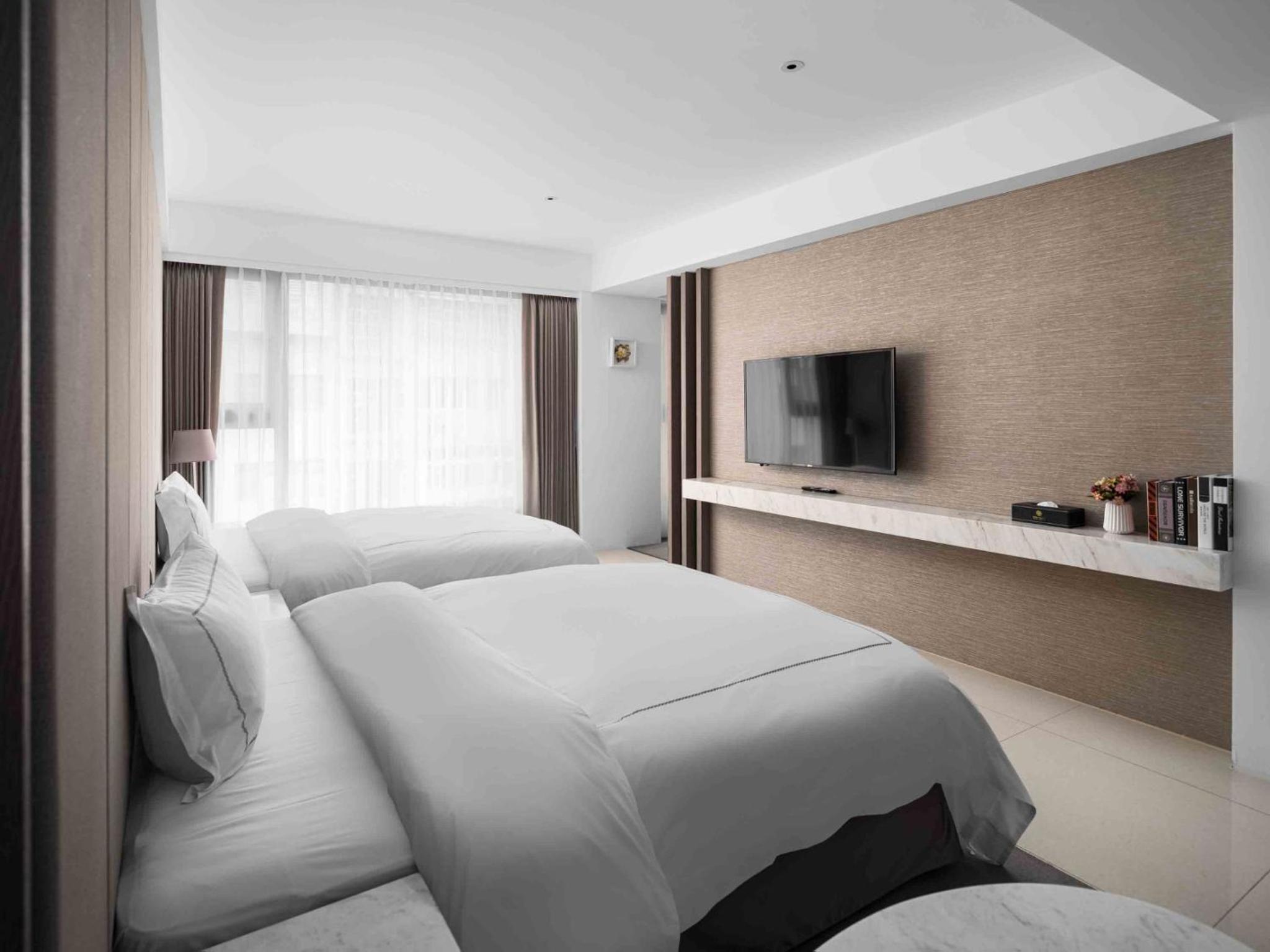 Classic Twin Room - Photo 1