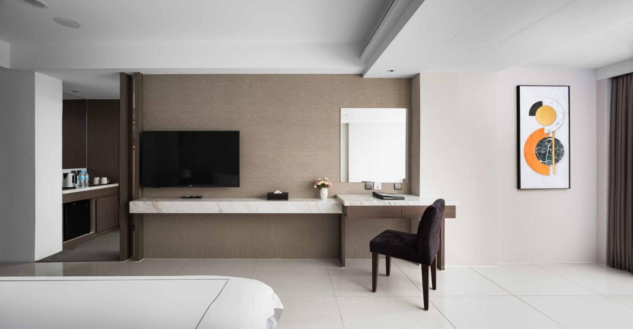 Classic Twin Room - Photo 2