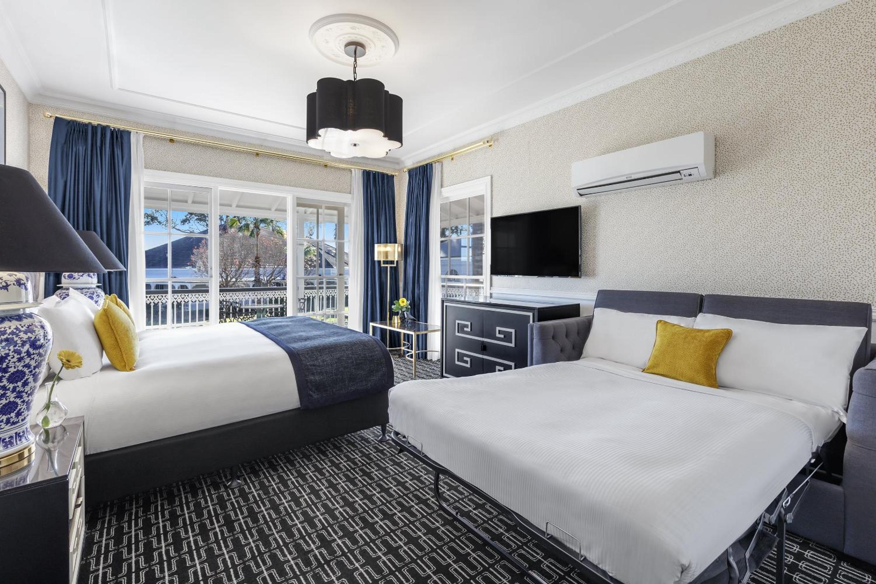 Standard King Room - Photo 4