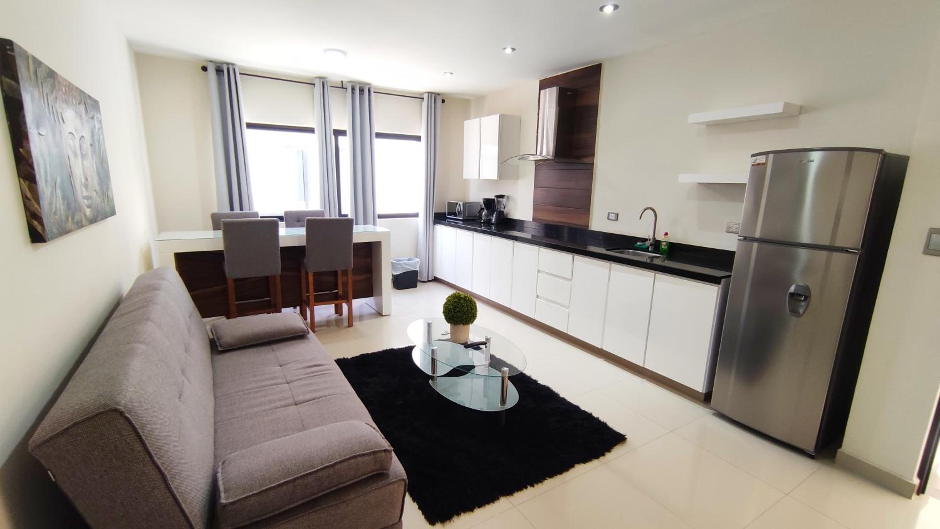 Three-Bedroom Apartment - Photo 11