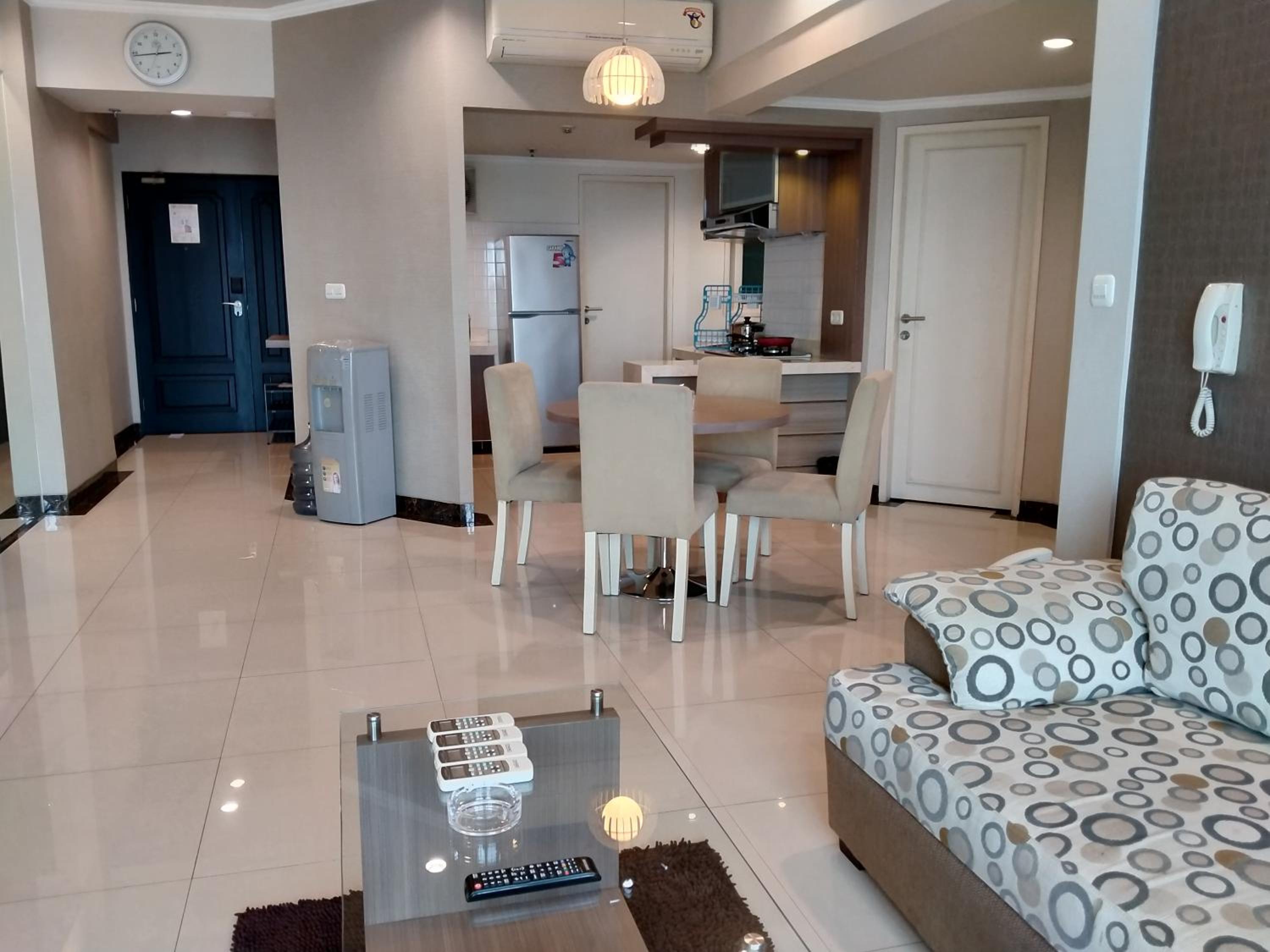 Three-Bedroom Apartment - Photo 7