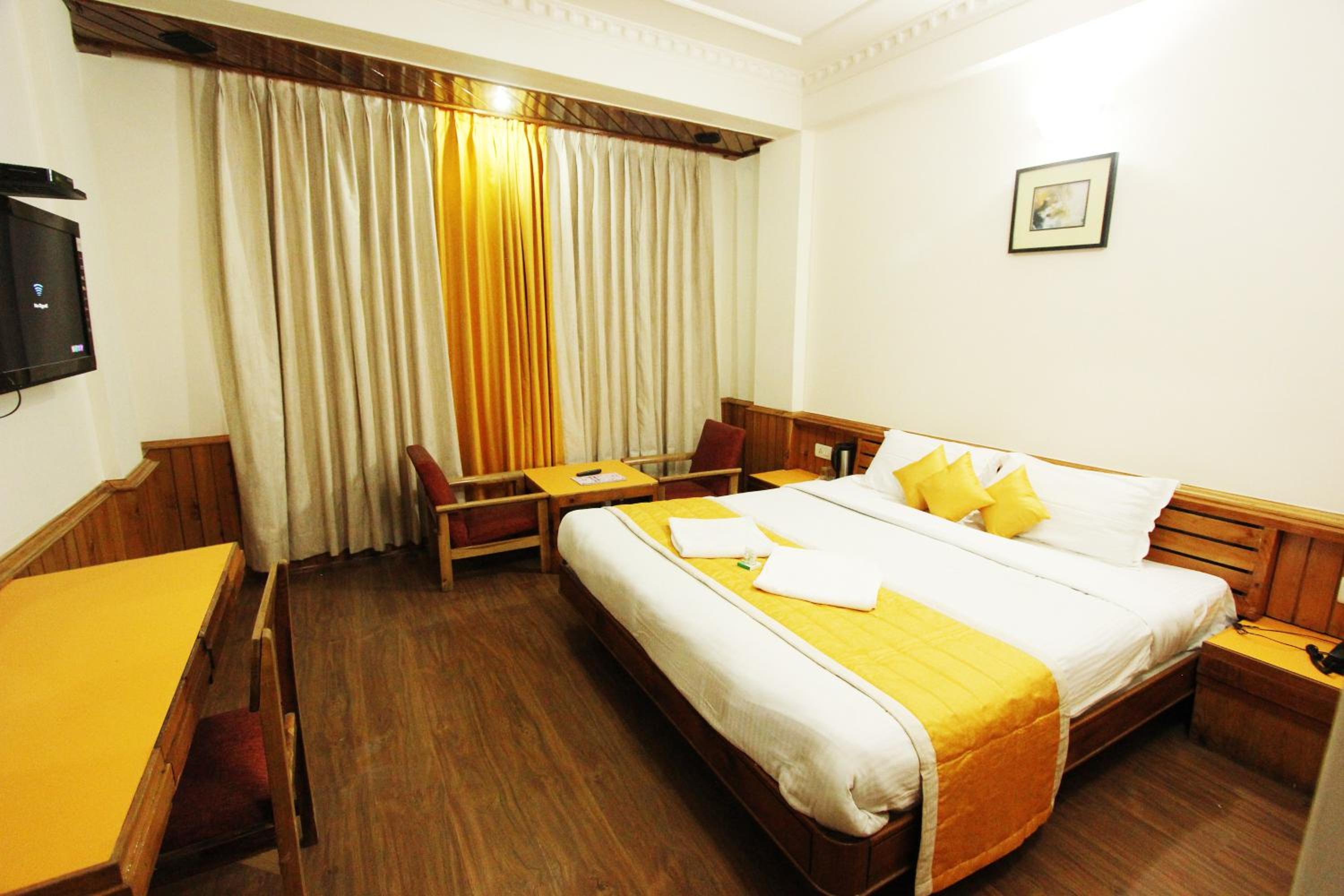 Deluxe Double Room - Photo 1