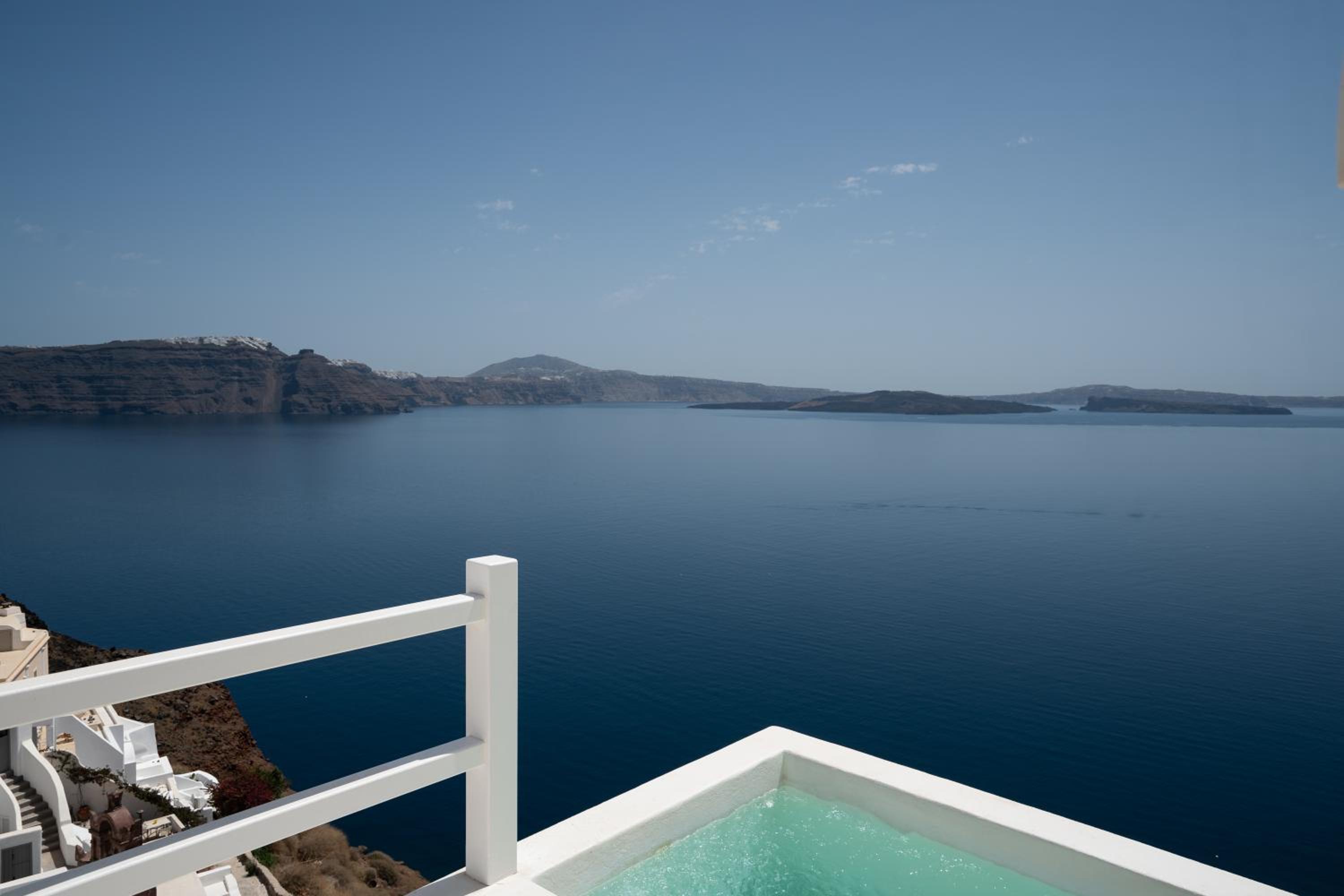 Honeymoon Suite with Outdoor Hot Tub