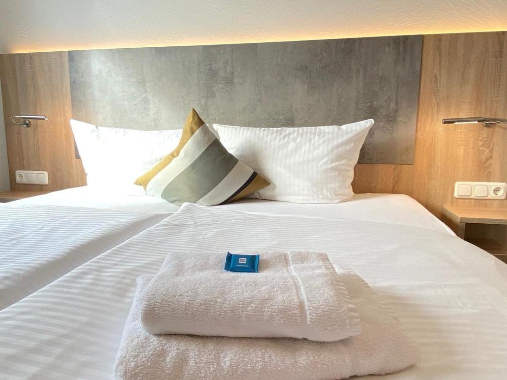 Double Room - Photo 4