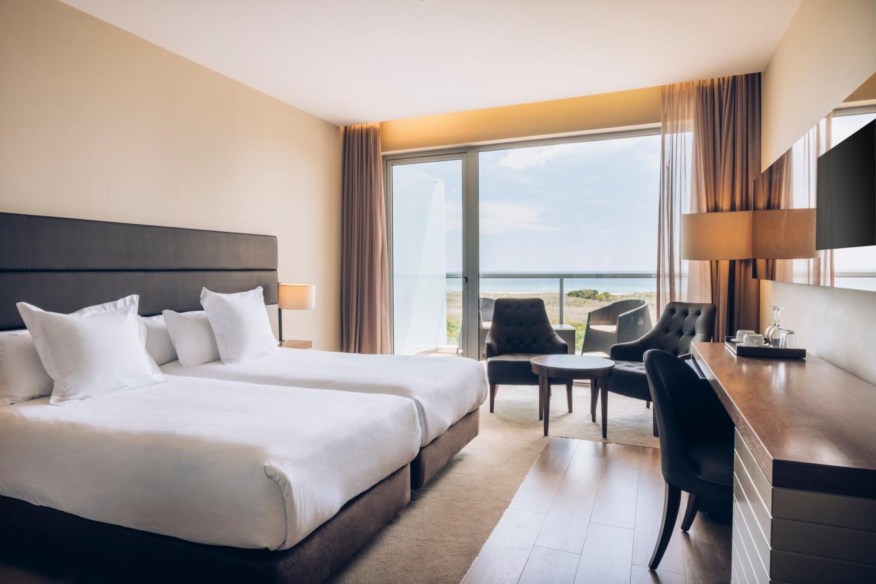 Double Sea View with Priority Location - Photo 1